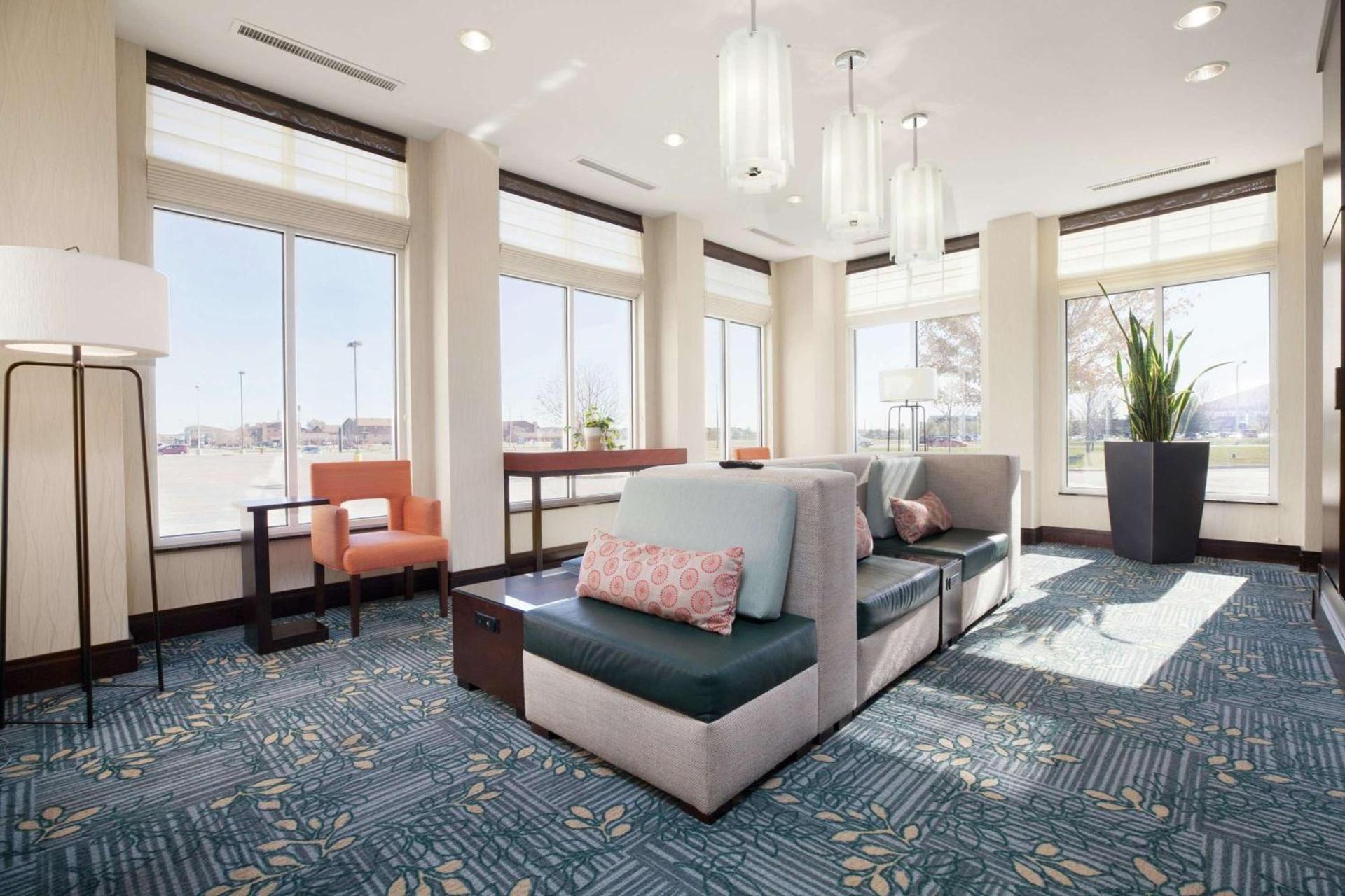 Hilton Garden Inn Fargo photo 2