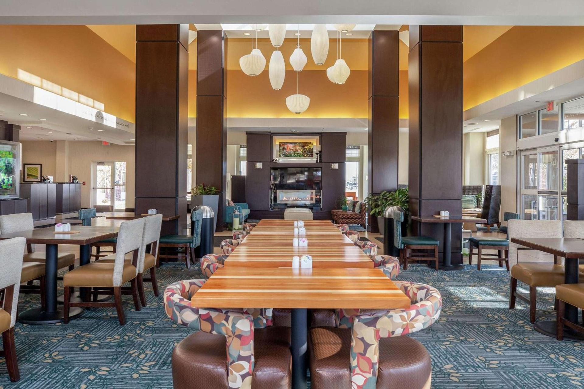 Hilton Garden Inn Fargo photo 7