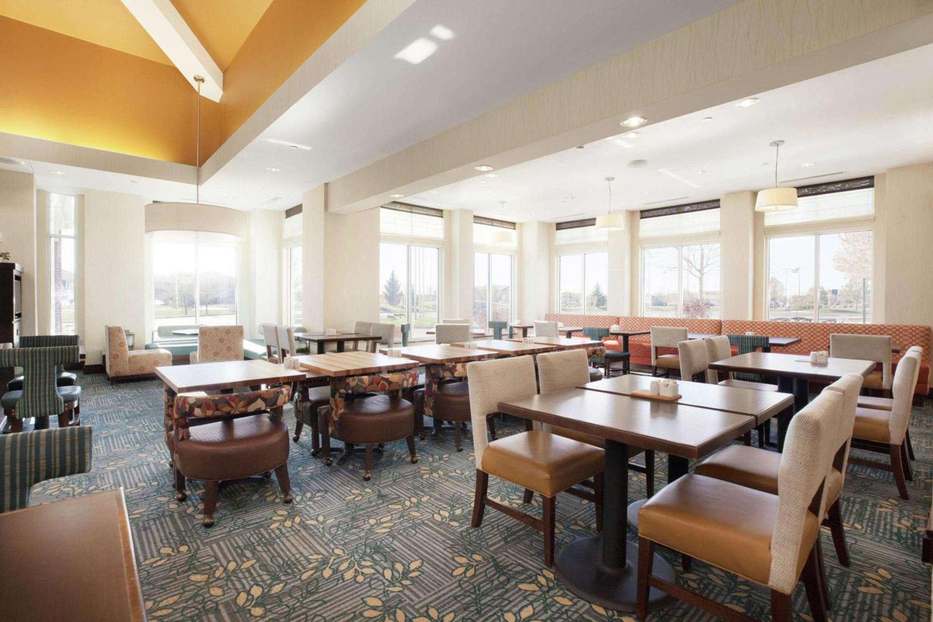 Hilton Garden Inn Fargo photo 8