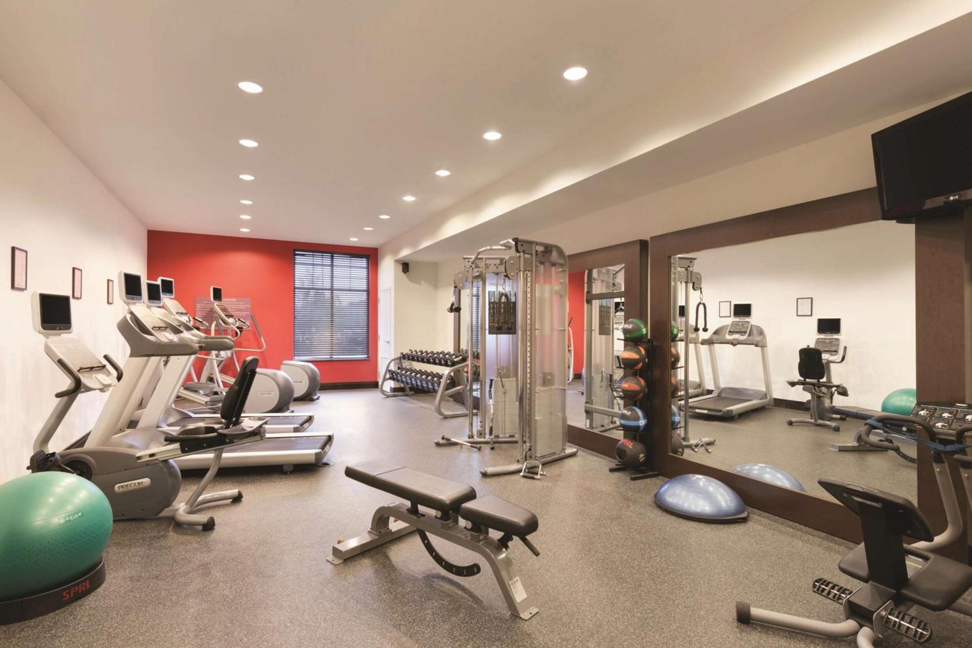 Hilton Garden Inn Fargo photo 10
