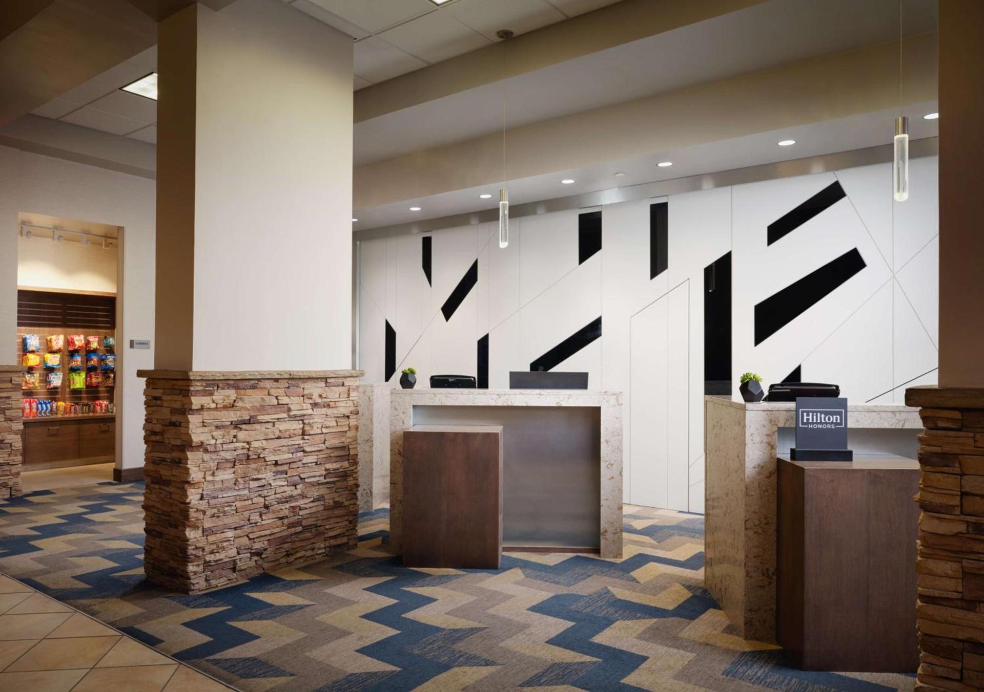 Hilton Fort Collins photo 6