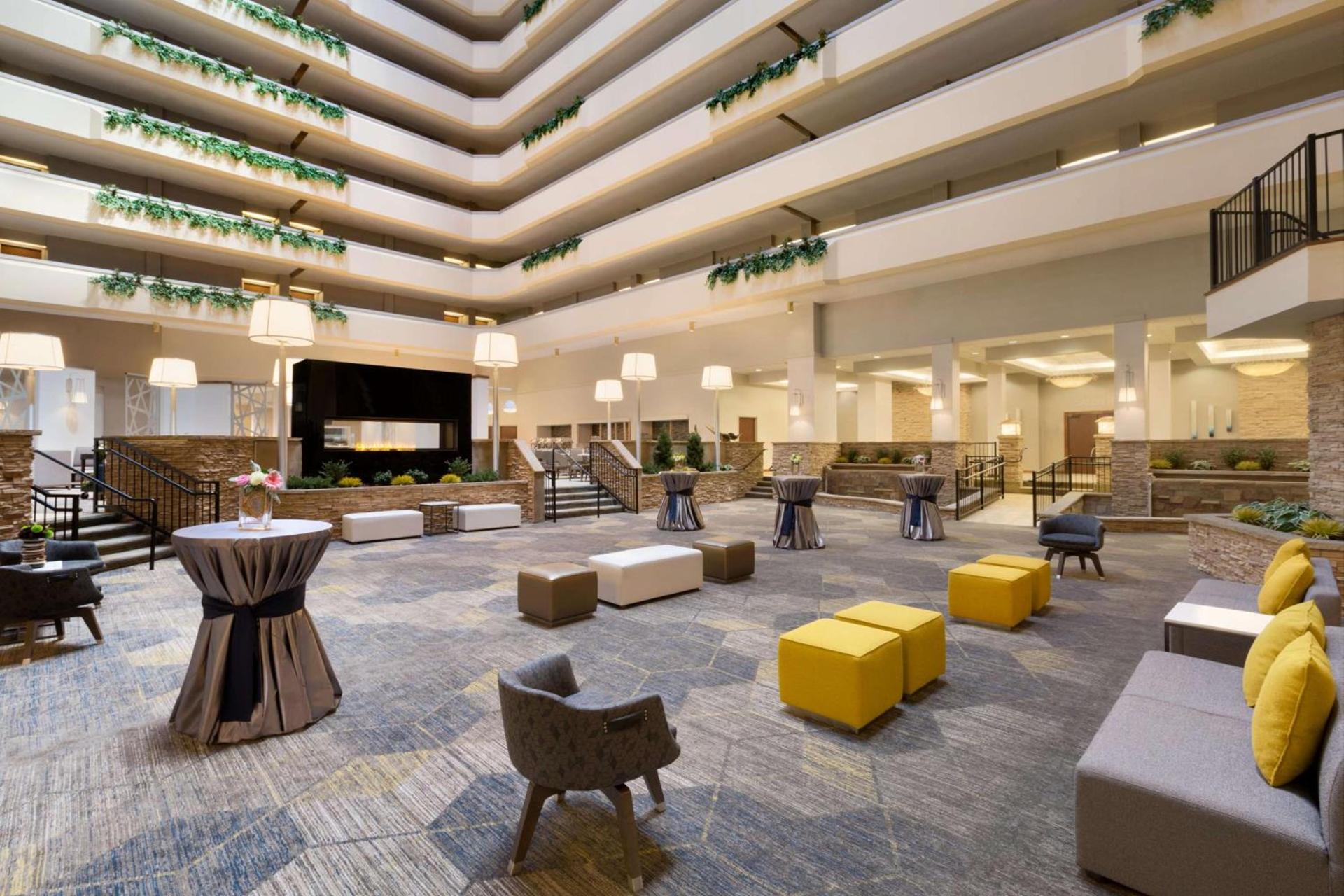 Hilton Fort Collins photo 11