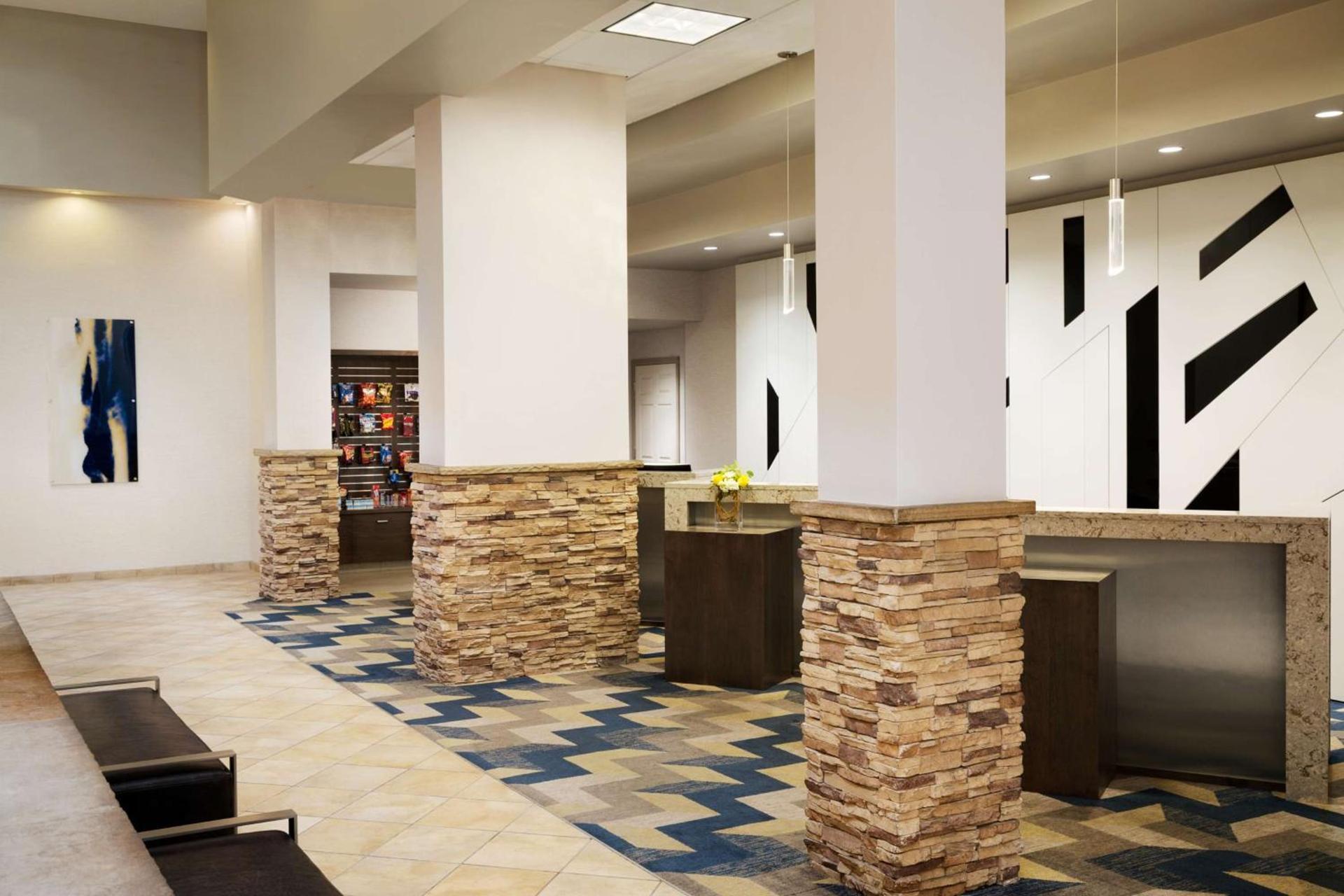 Hilton Fort Collins photo 12