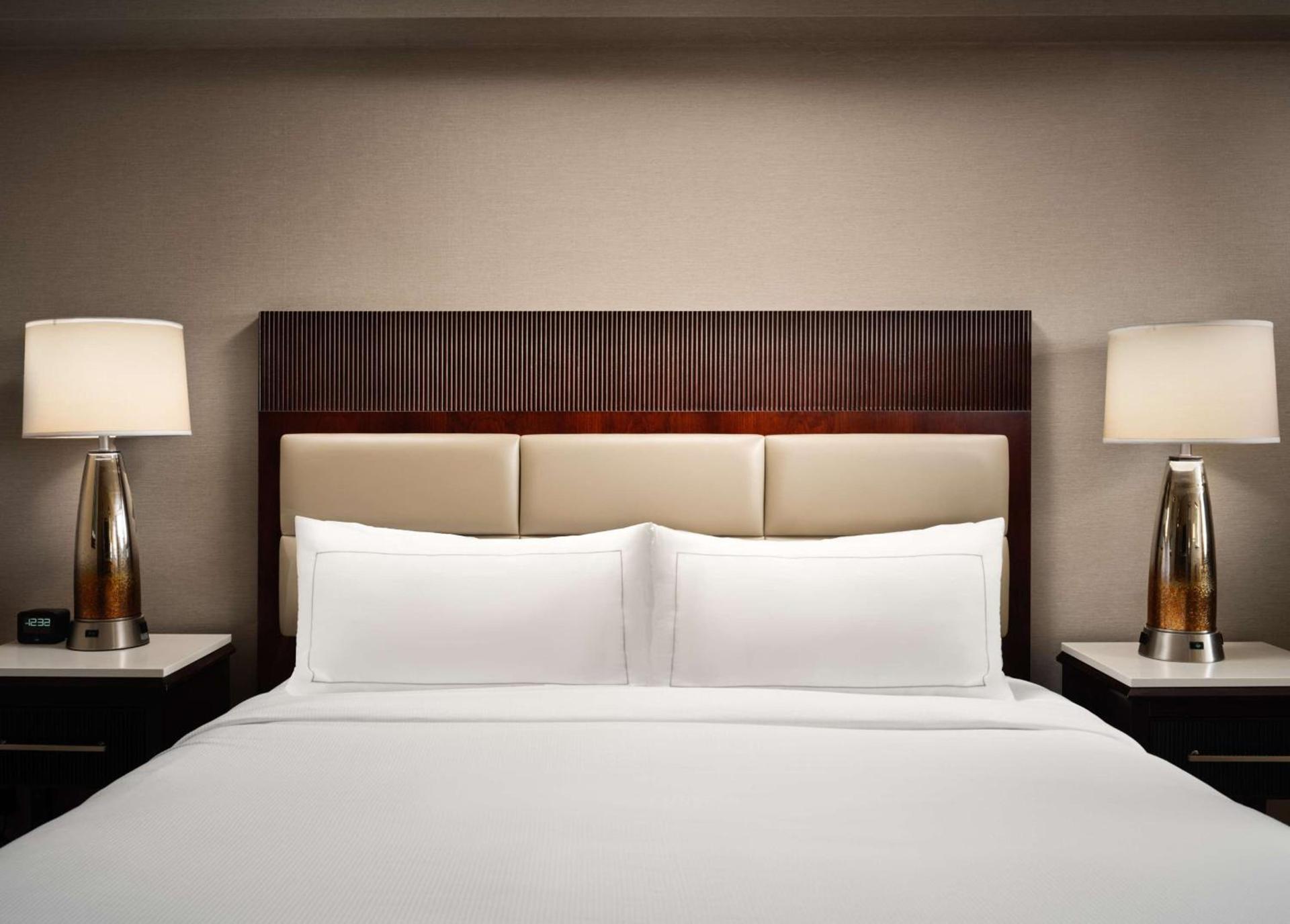 Hilton Fort Collins photo 21