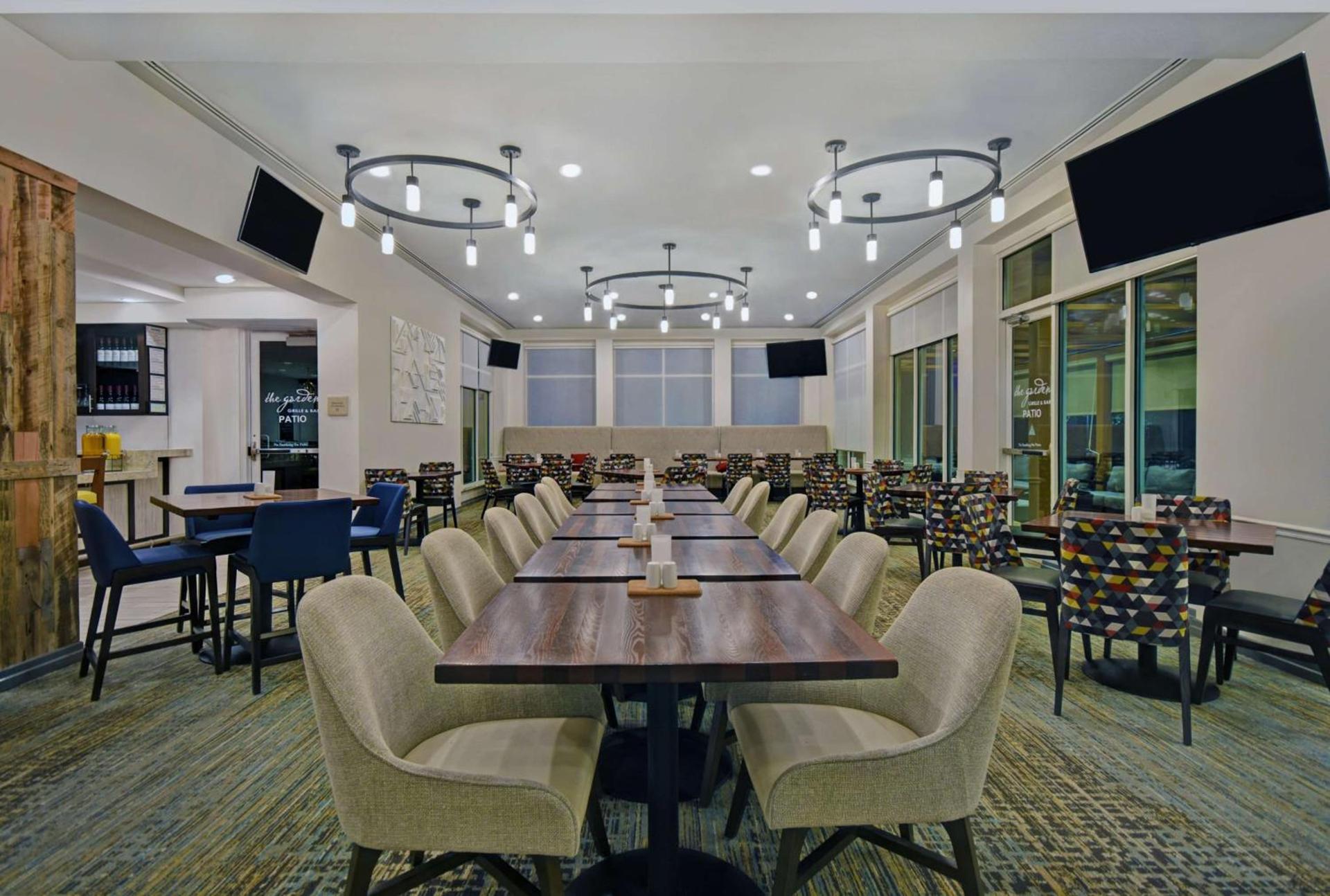Hilton Garden Inn Houston/Galleria Area photo 38