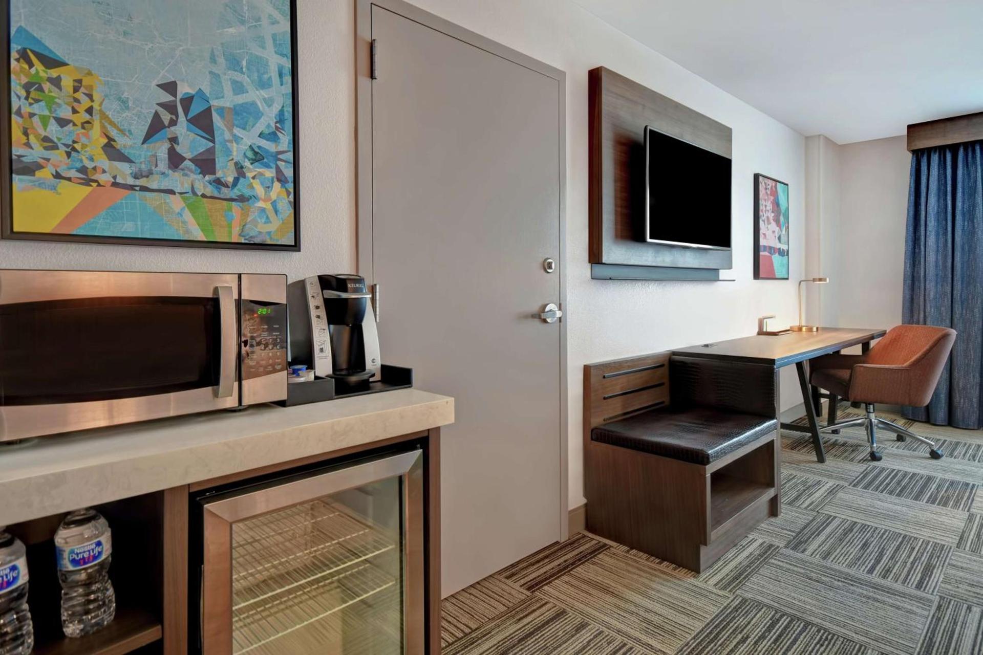 Hilton Garden Inn Houston/Galleria Area photo 31