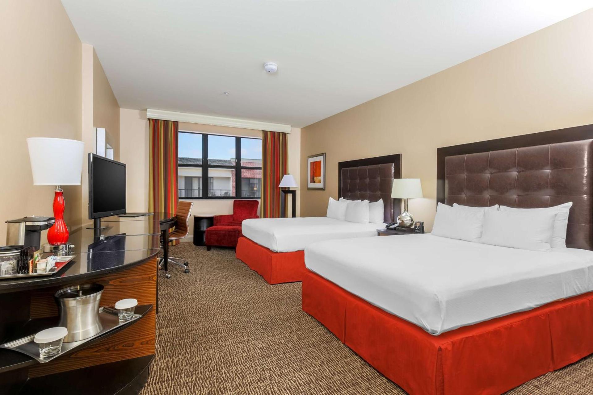 Hilton Promenade Branson Landing photo 28