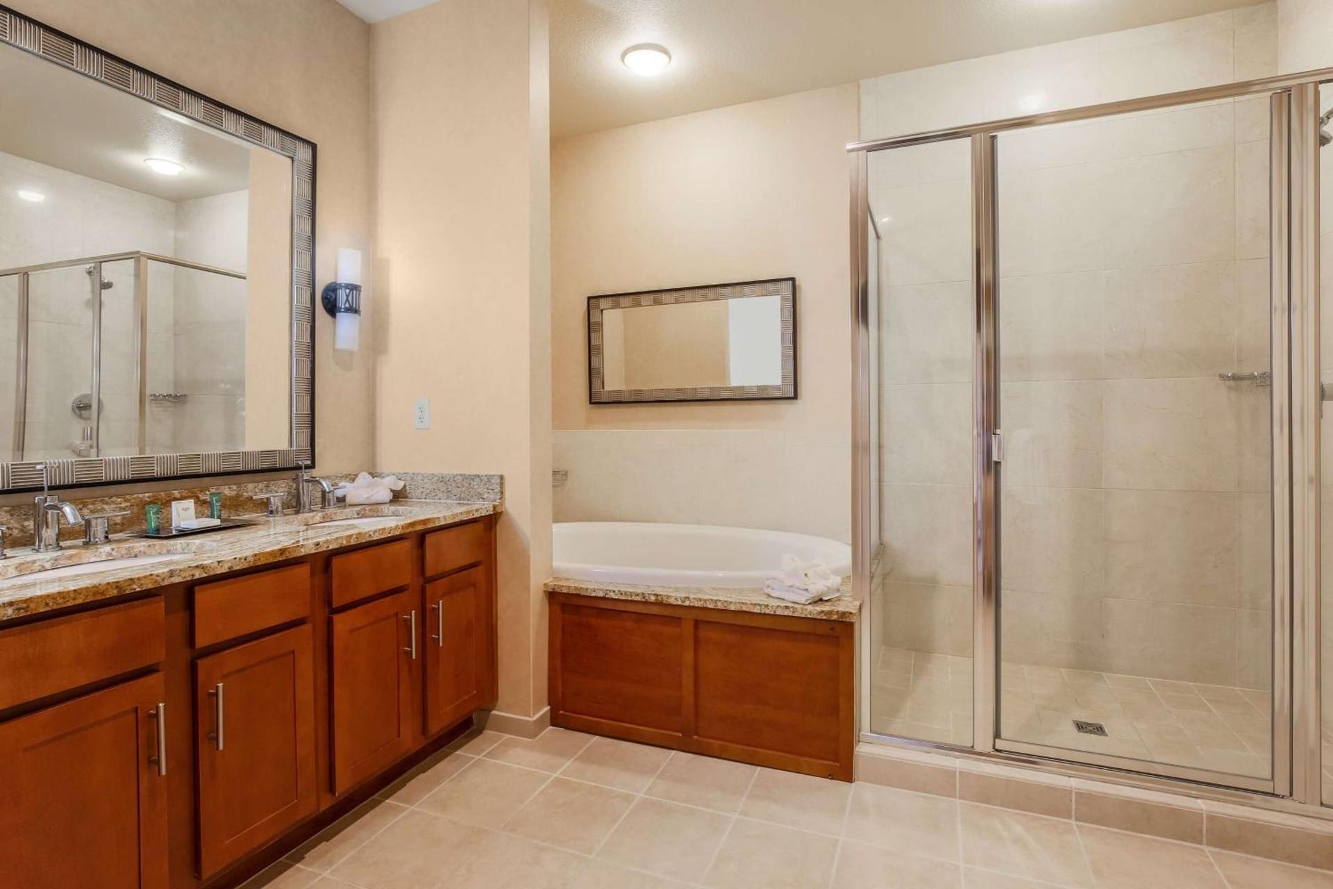 Hilton Promenade Branson Landing photo 30
