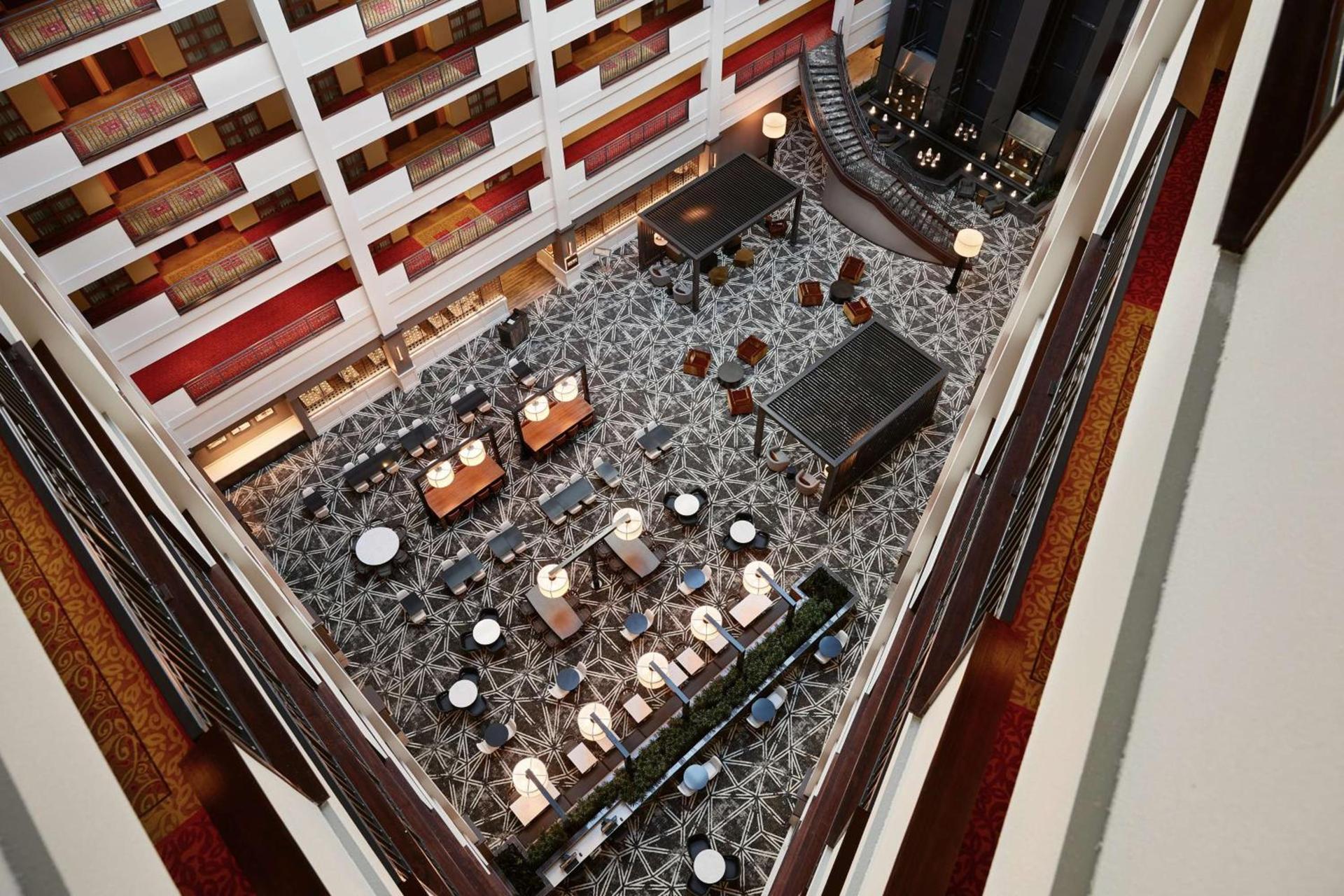 Embassy Suites Huntsville photo 8