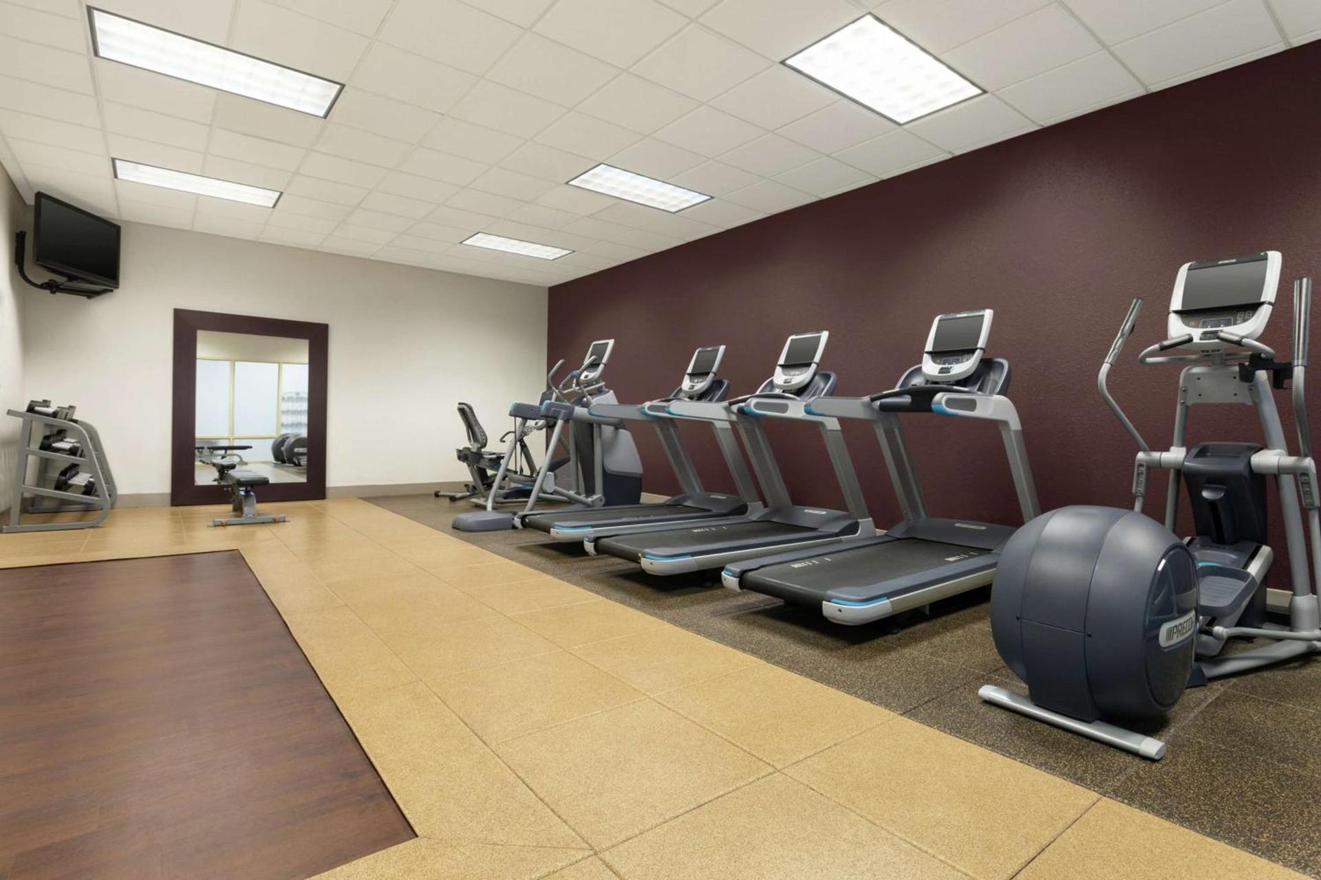 Embassy Suites Huntsville photo 24