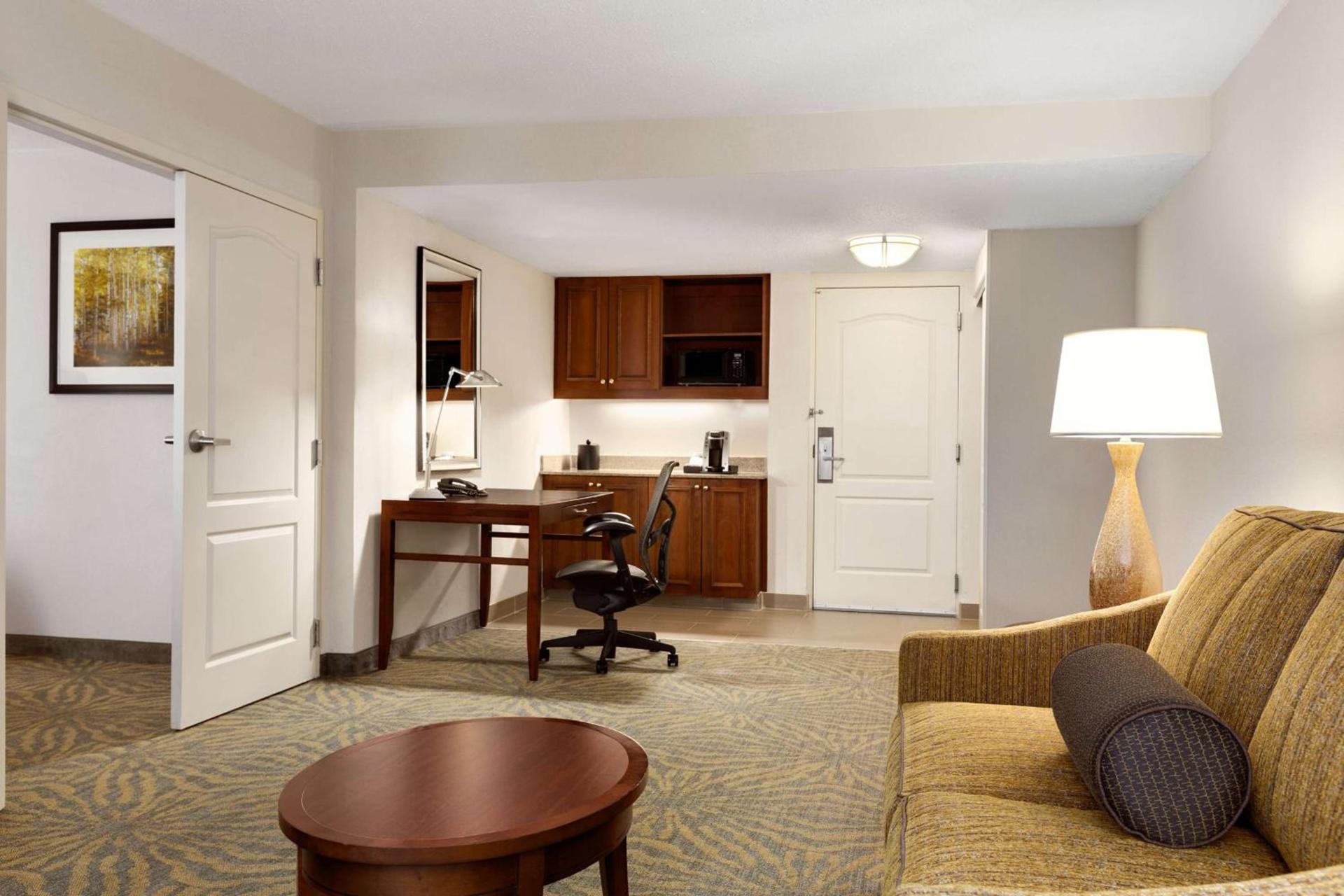 Hilton Garden Inn Shelton photo 25