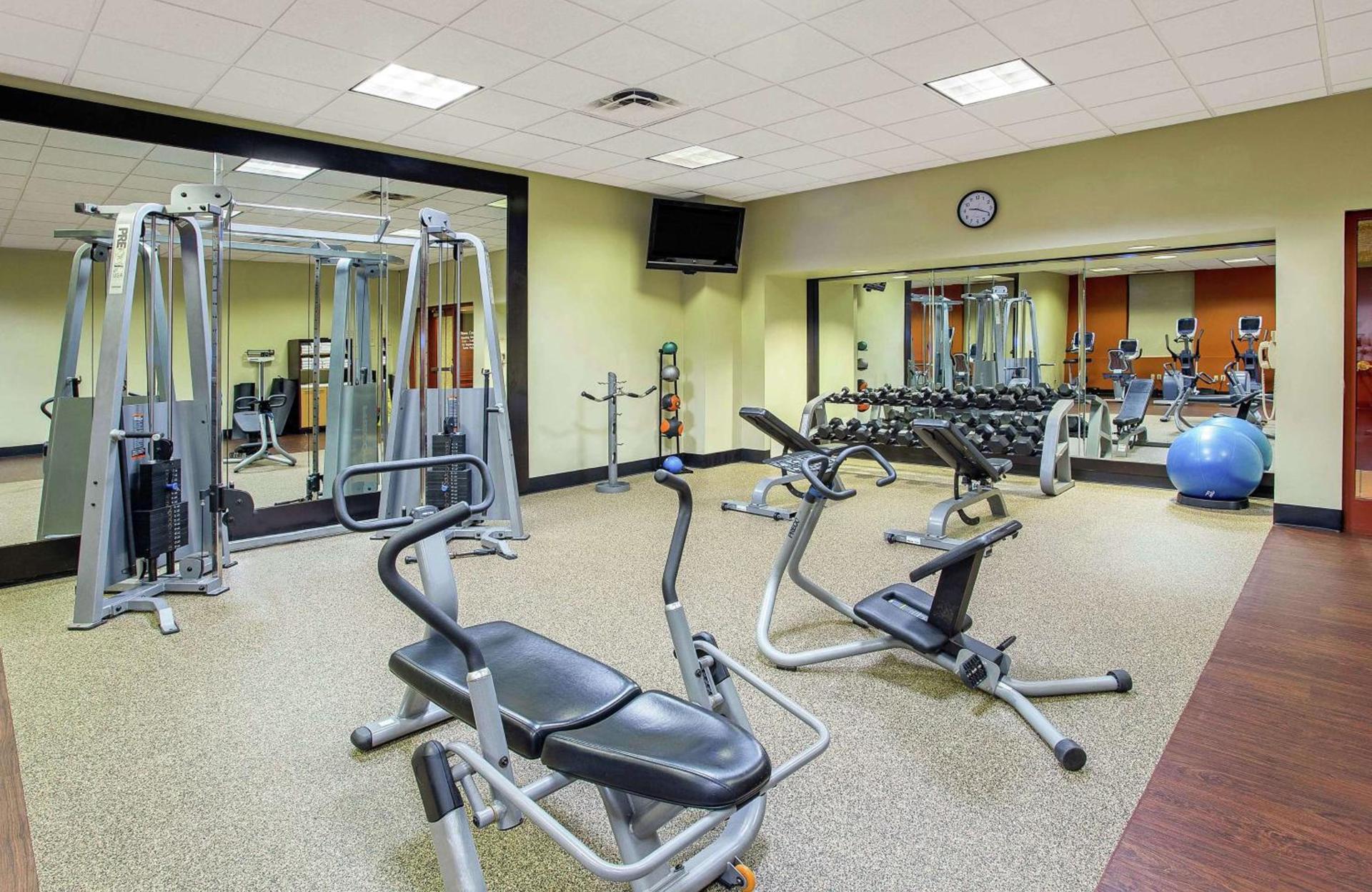 Embassy Suites Lexington photo 26