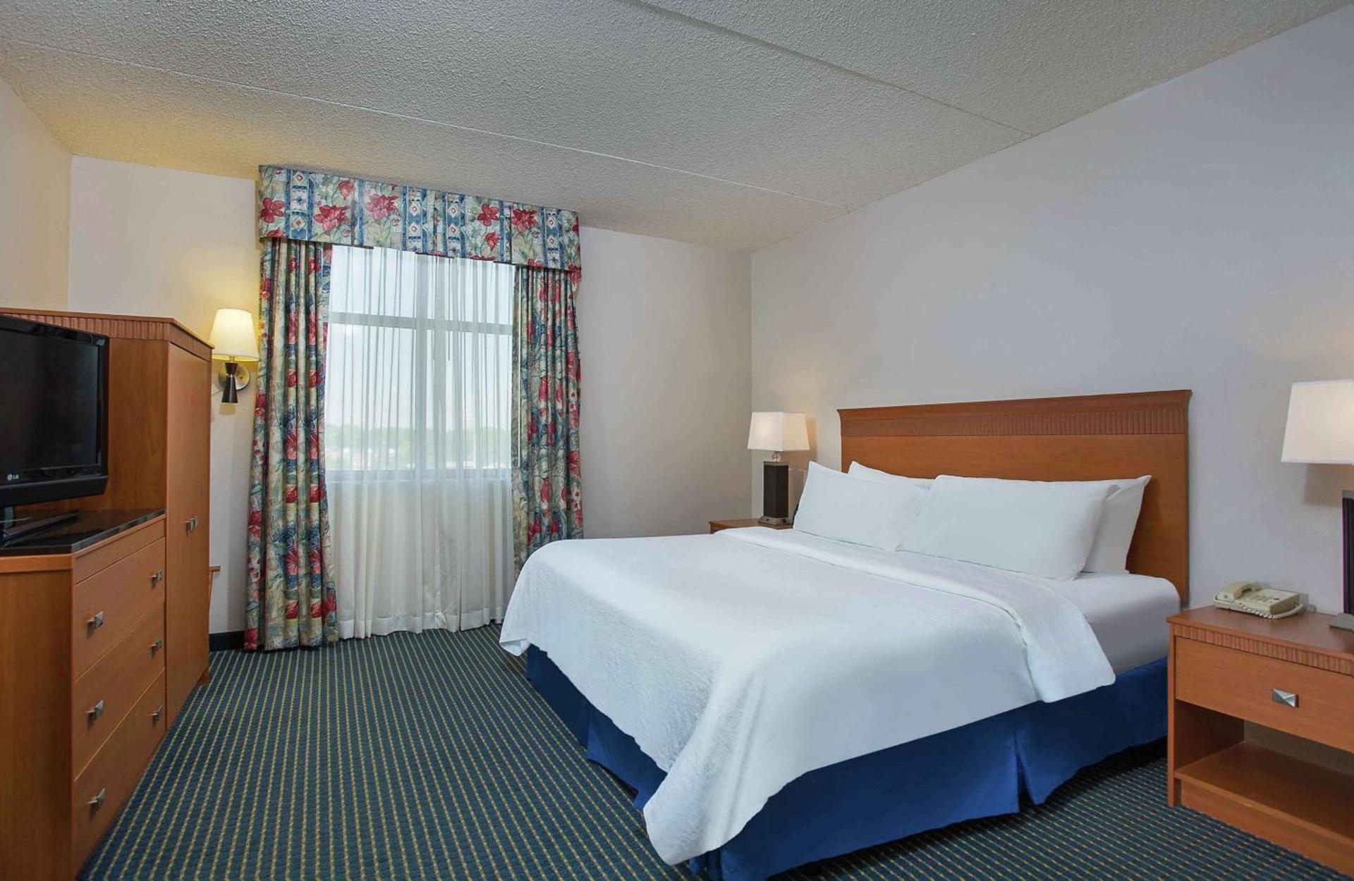 Embassy Suites Lexington photo 34