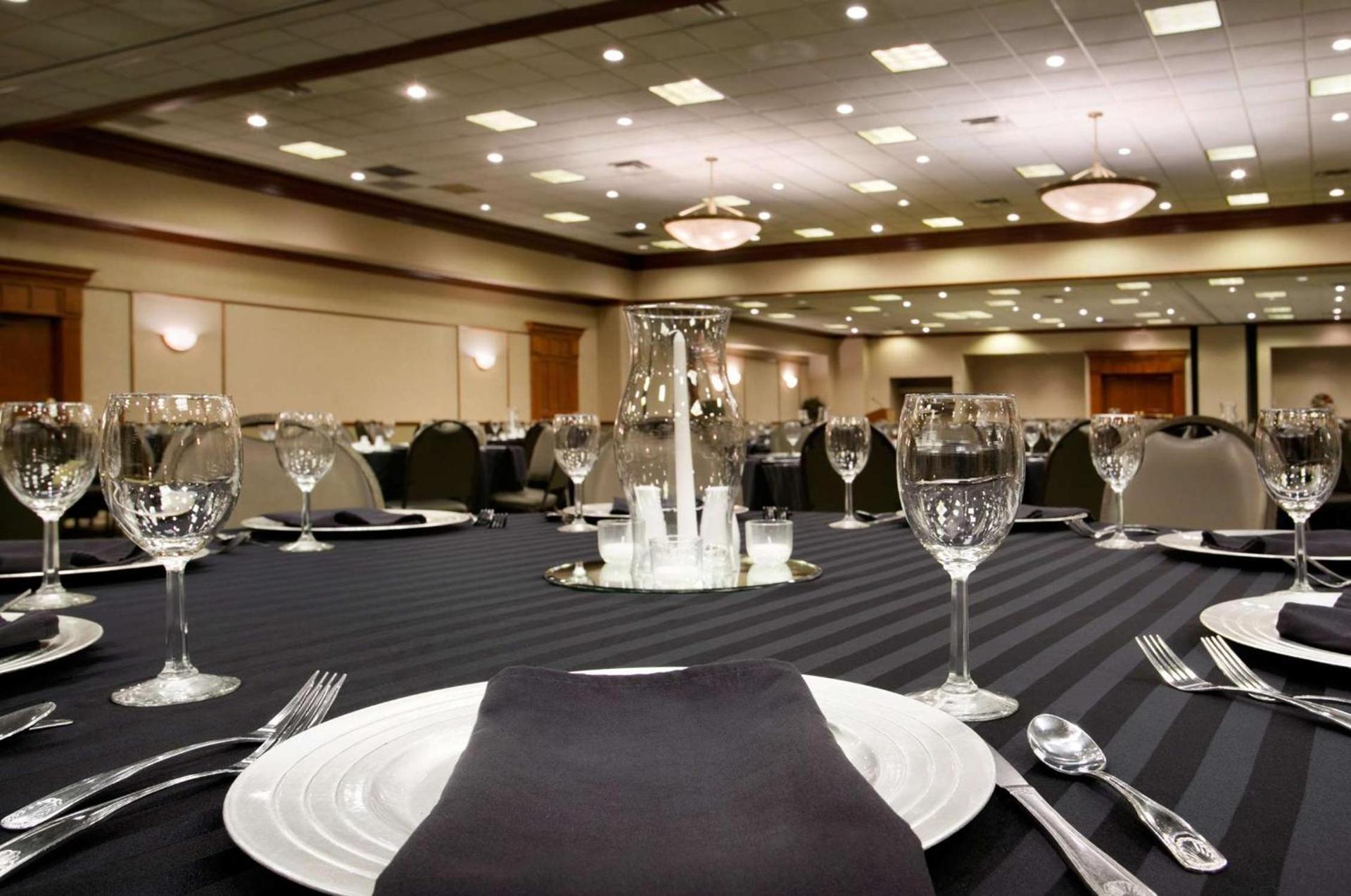 Embassy Suites Lexington photo 44