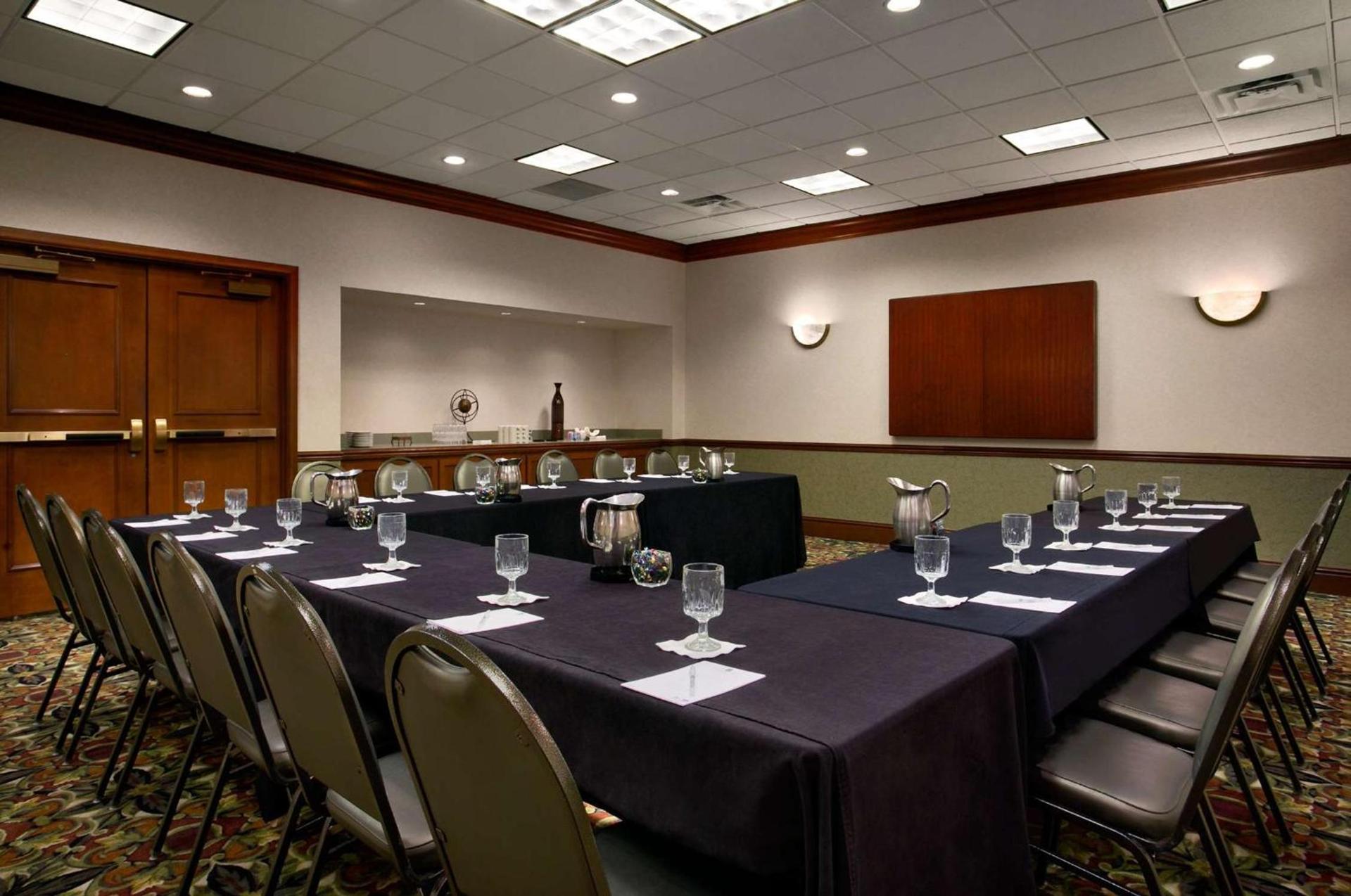Embassy Suites Lexington photo 47
