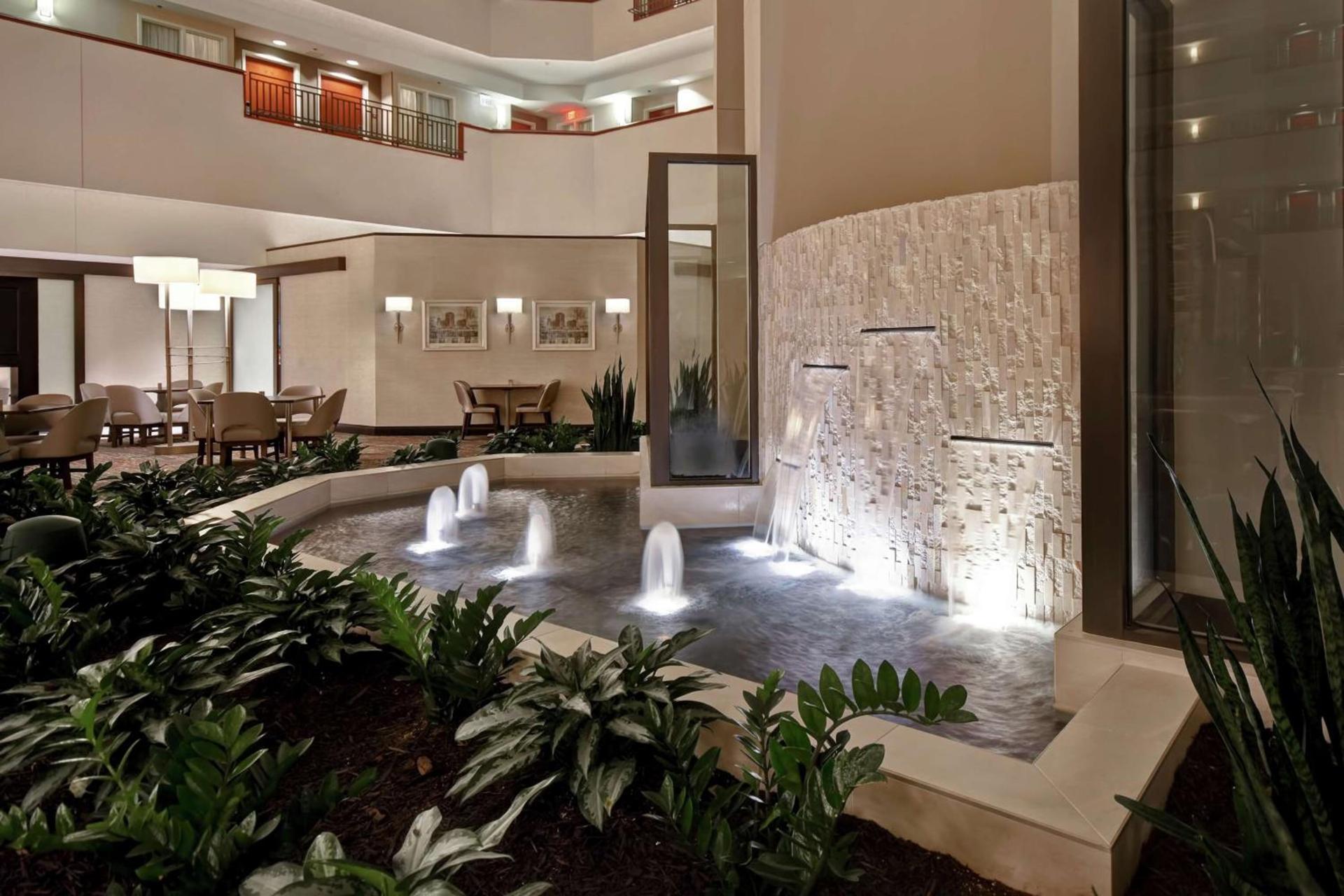Embassy Suites Little Rock photo 17