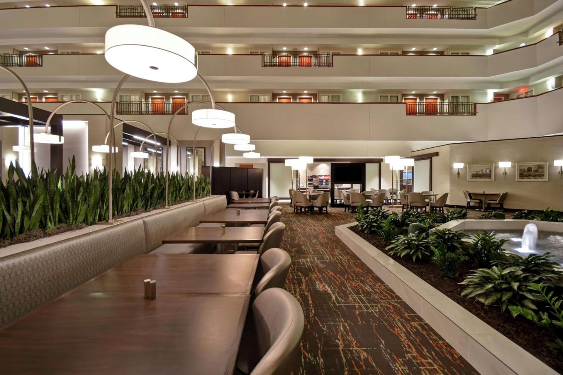 Embassy Suites Little Rock photo 36