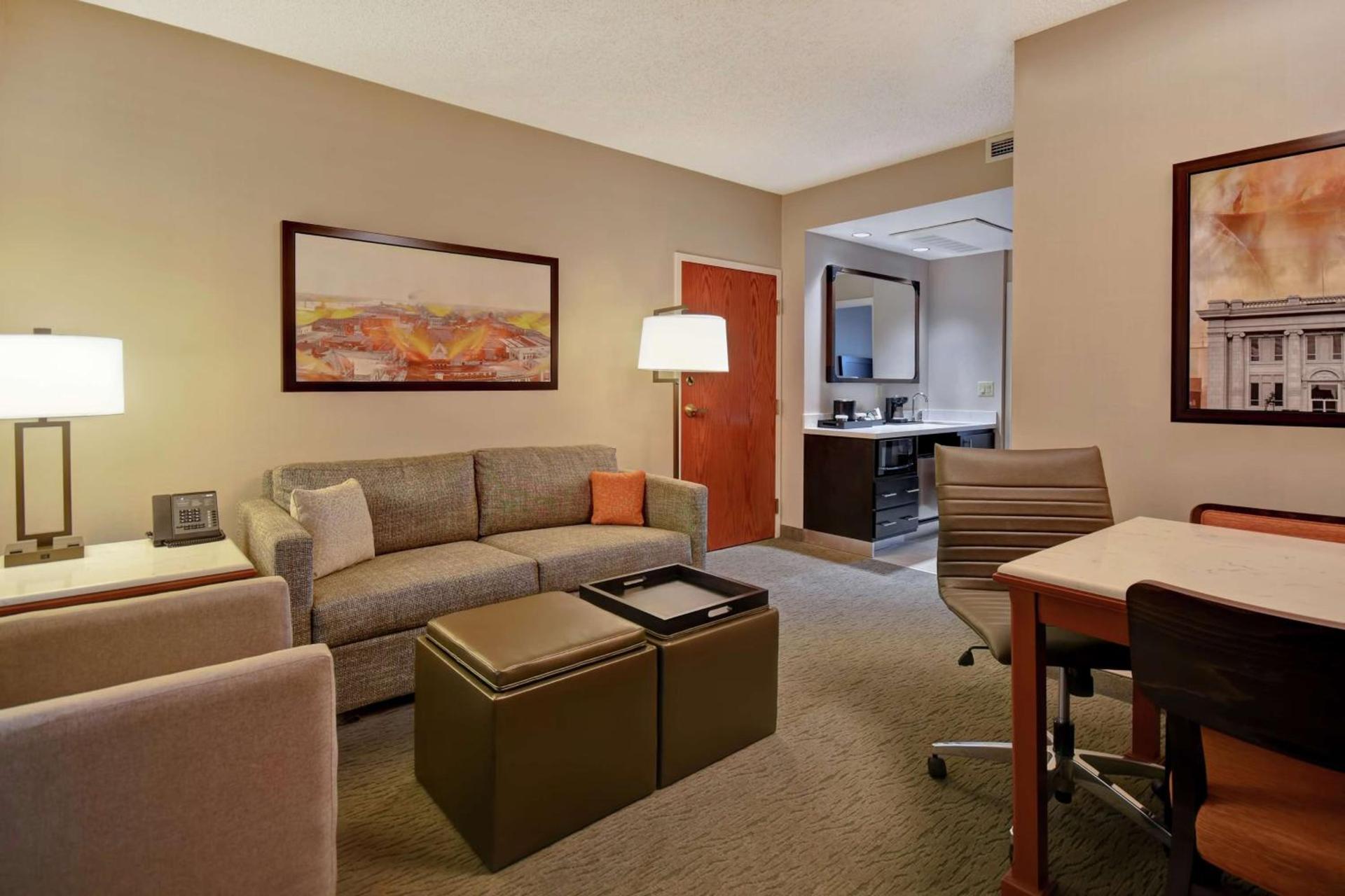Embassy Suites Little Rock photo 64