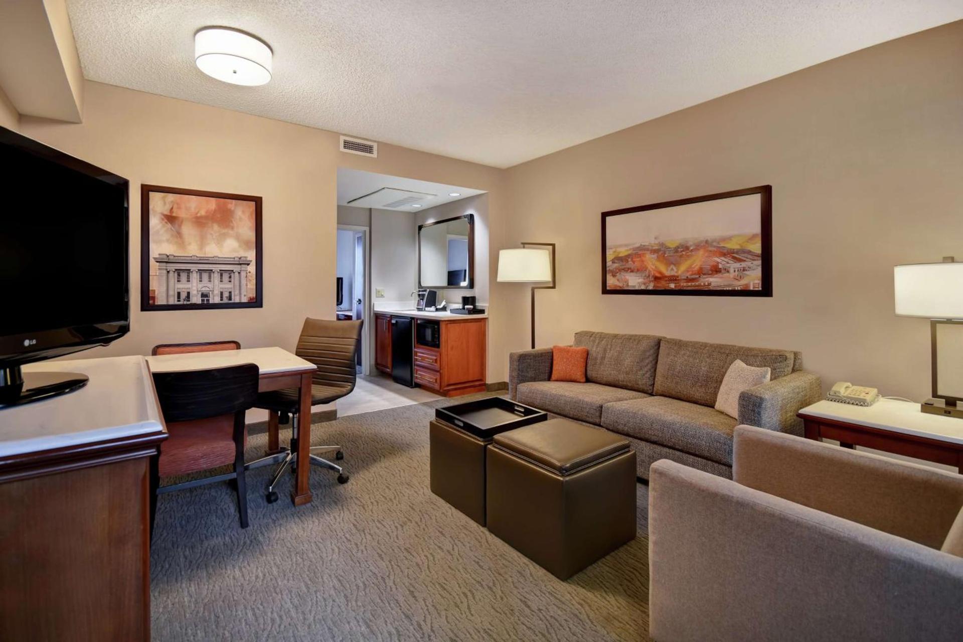 Embassy Suites Little Rock photo 65