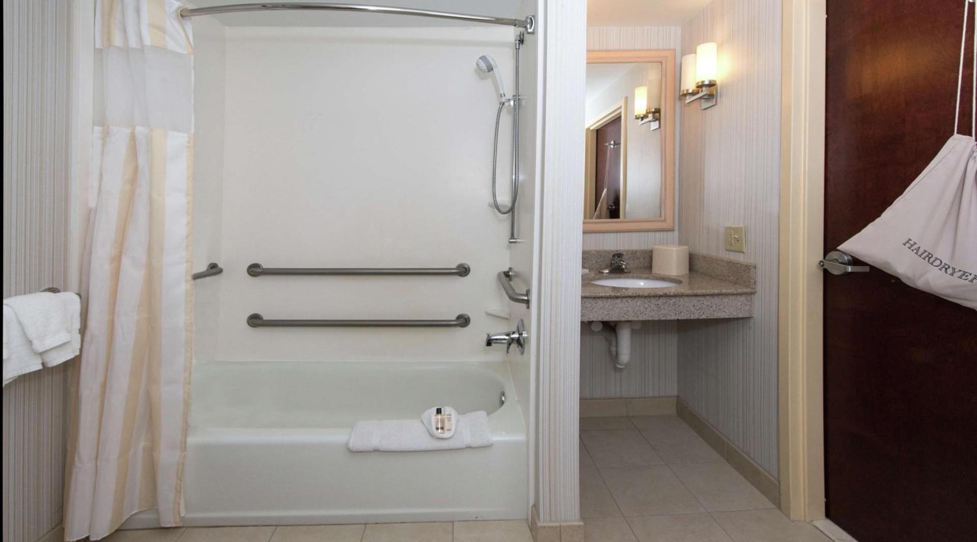 Hilton Garden Inn Macon/Mercer University photo 14