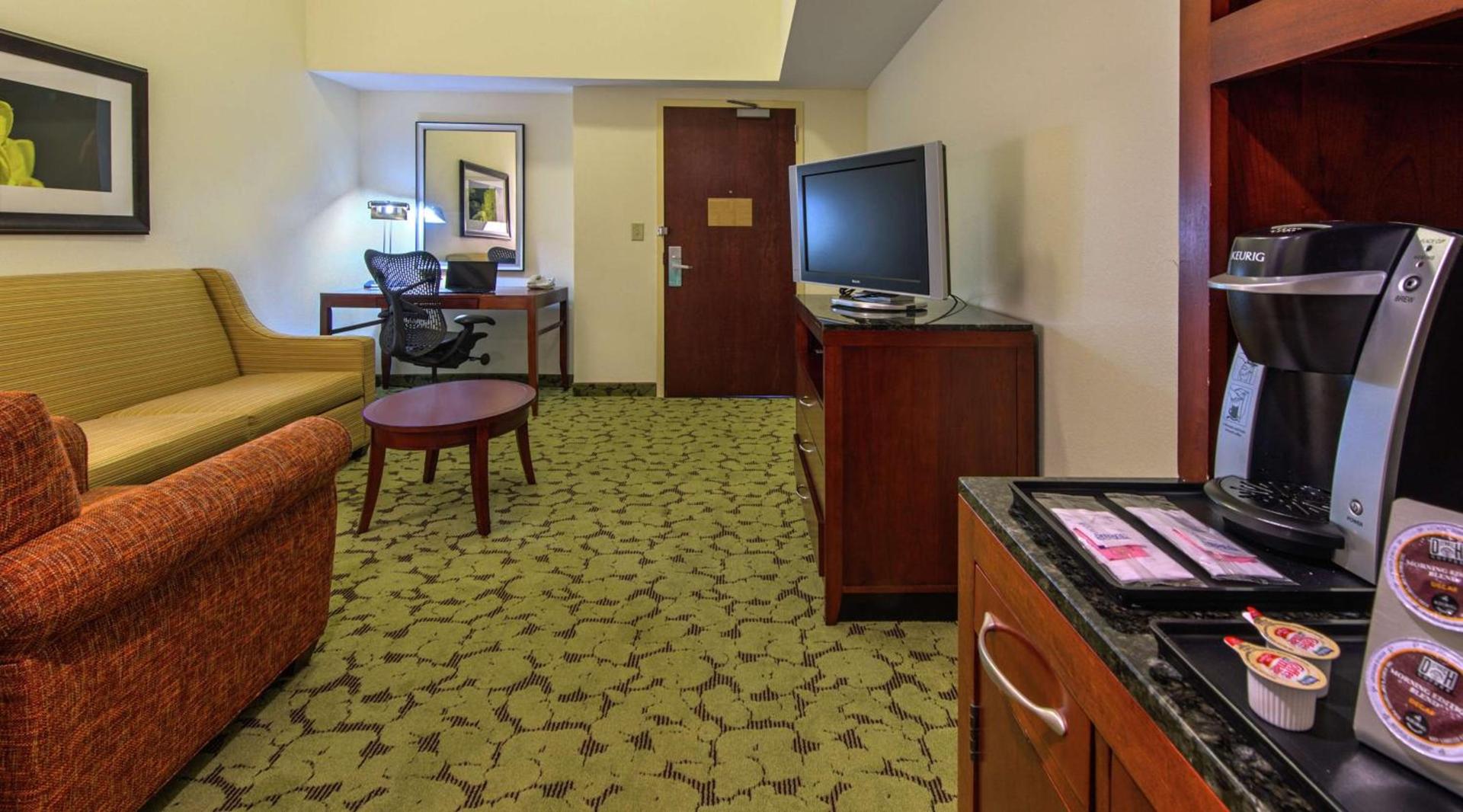 Hilton Garden Inn Macon/Mercer University photo 20