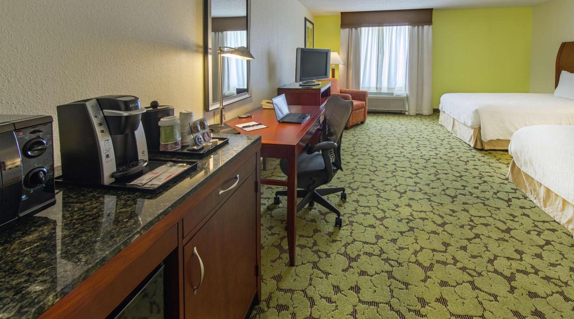 Hilton Garden Inn Macon/Mercer University photo 21