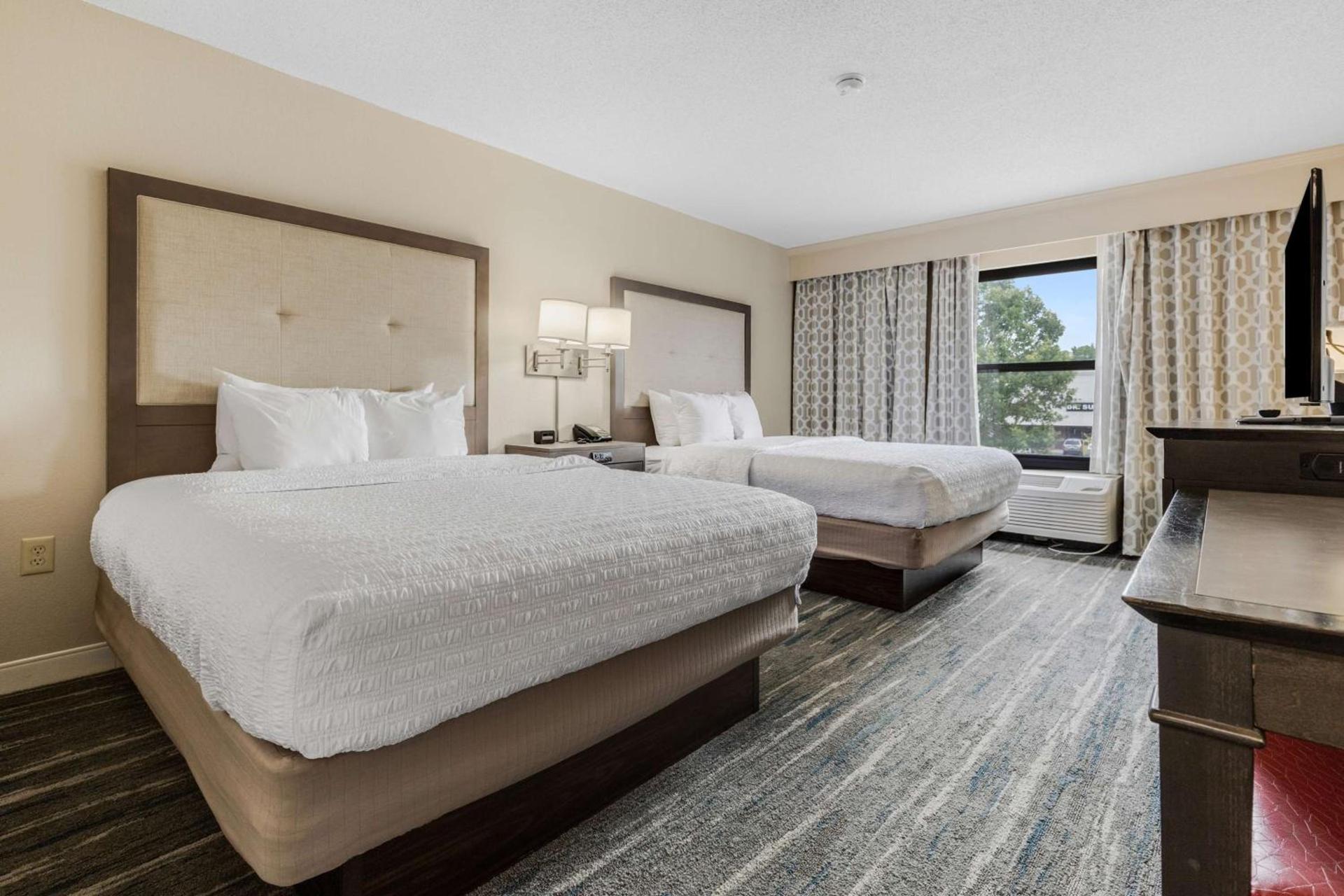 Hampton Inn & Suites Memphis-Wolfchase Galleria photo 19