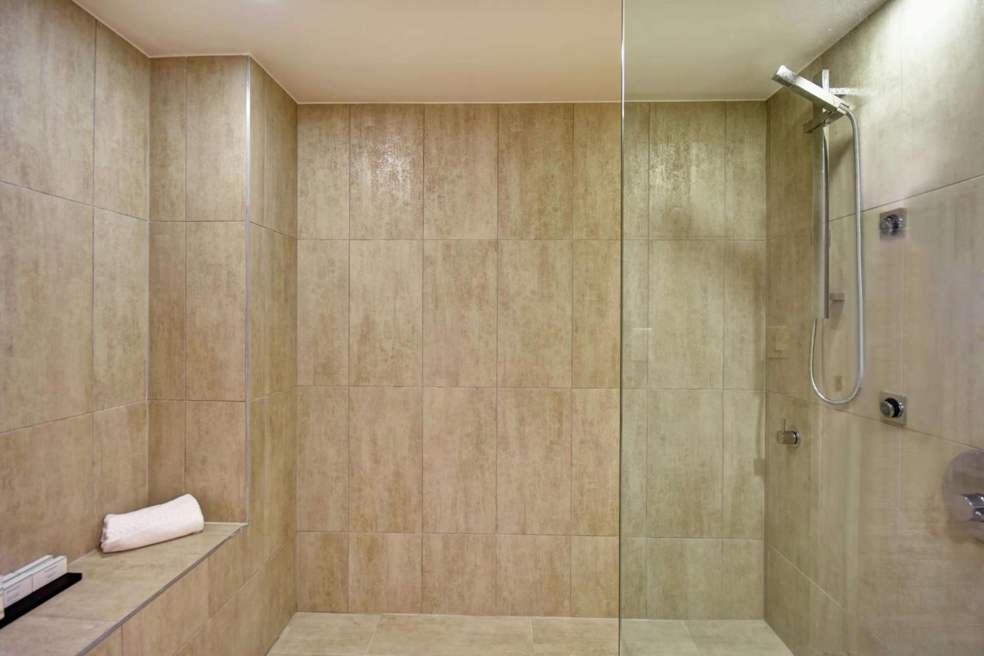 Embassy Suites Montgomery - Hotel & Conference Center photo 38