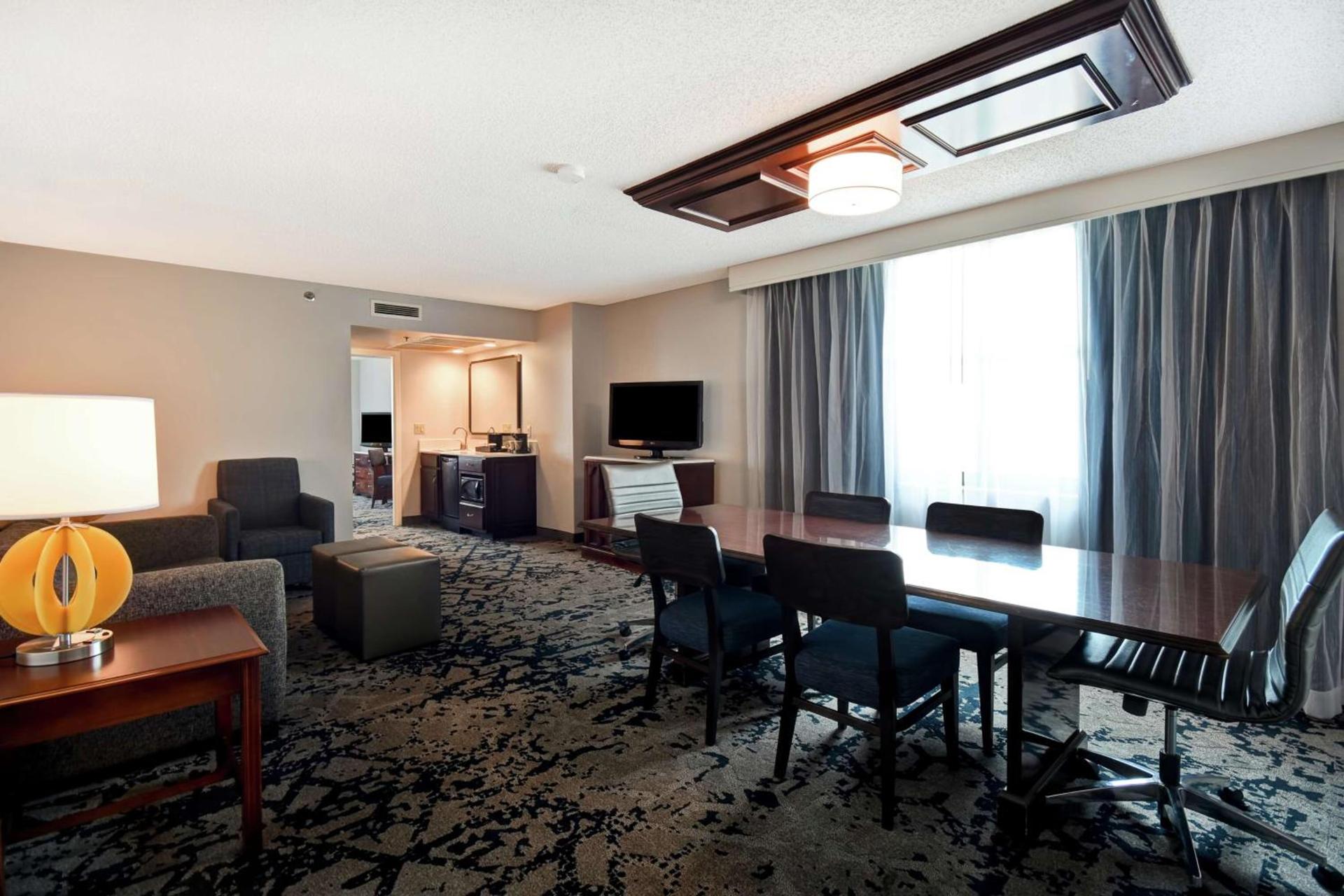 Embassy Suites Montgomery - Hotel & Conference Center photo 59