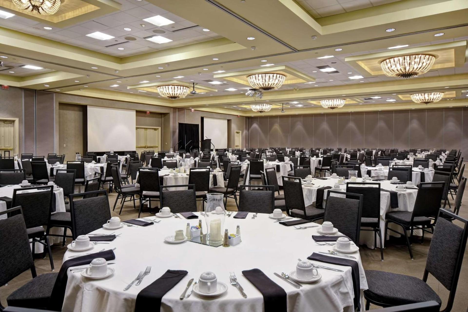 Embassy Suites Montgomery - Hotel & Conference Center photo 70