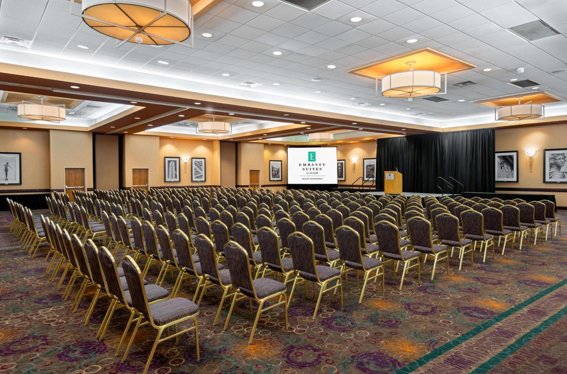 Embassy Suites by Hilton Kansas City International Airport photo 47