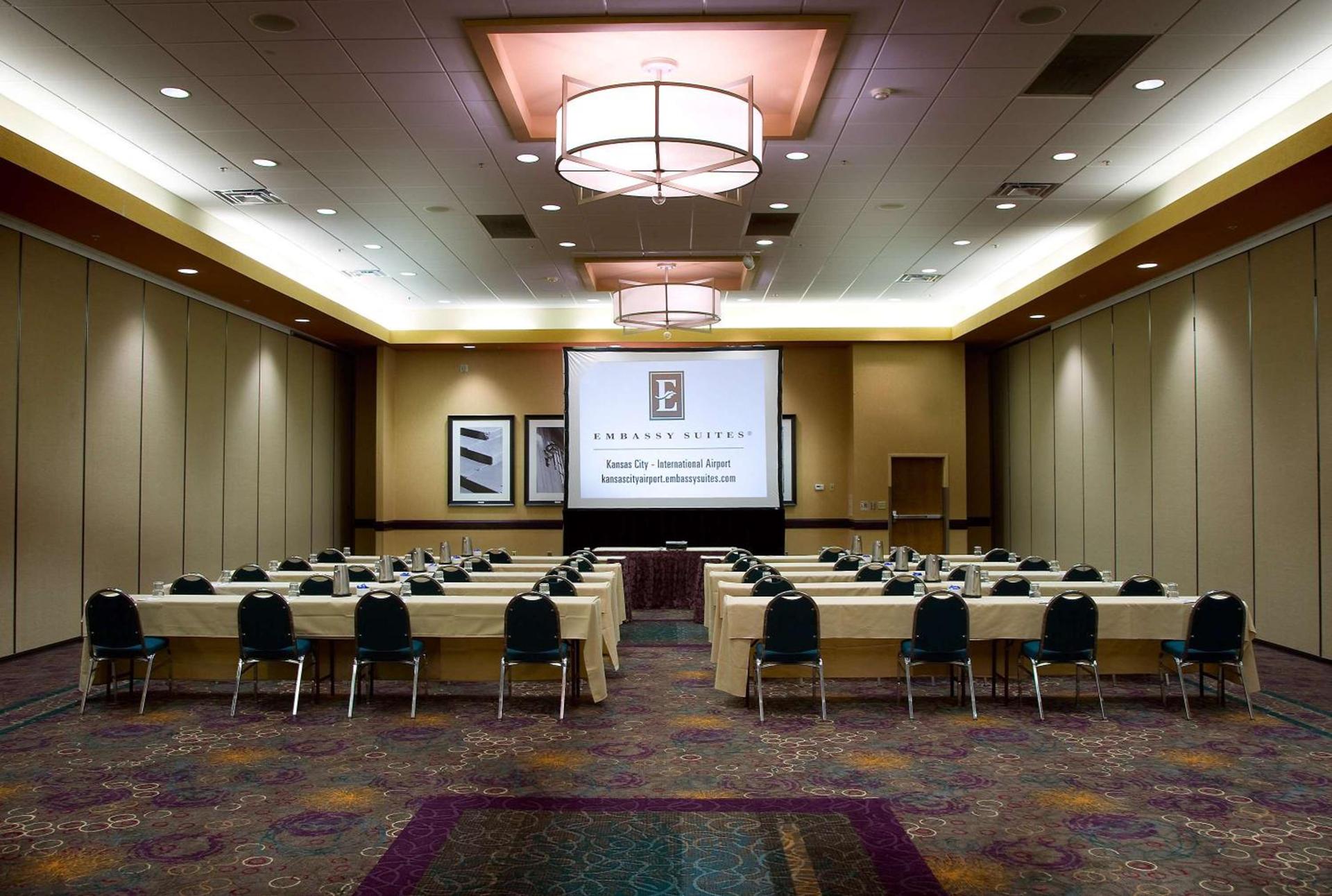 Embassy Suites by Hilton Kansas City International Airport photo 49