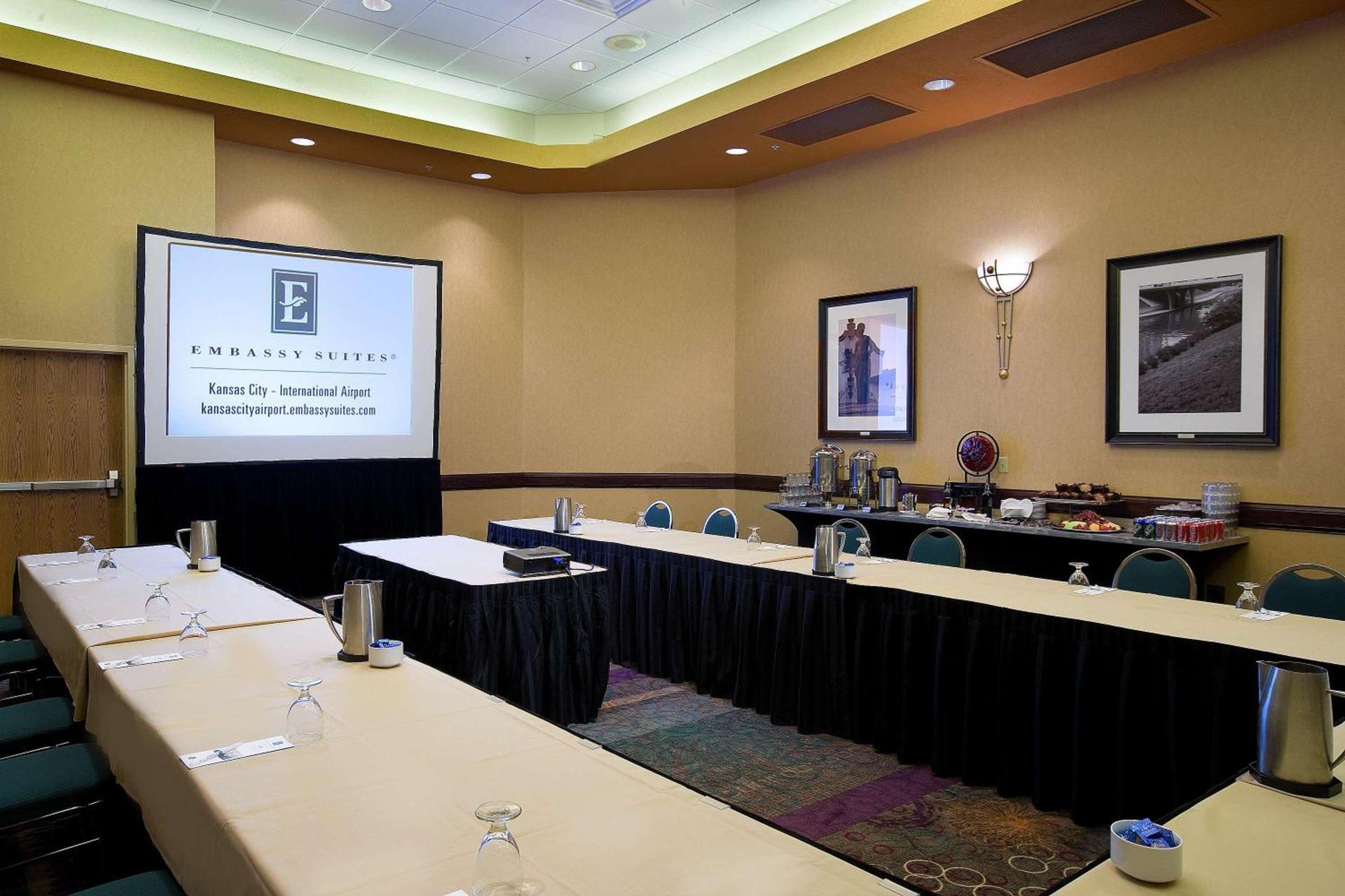 Embassy Suites by Hilton Kansas City International Airport photo 50