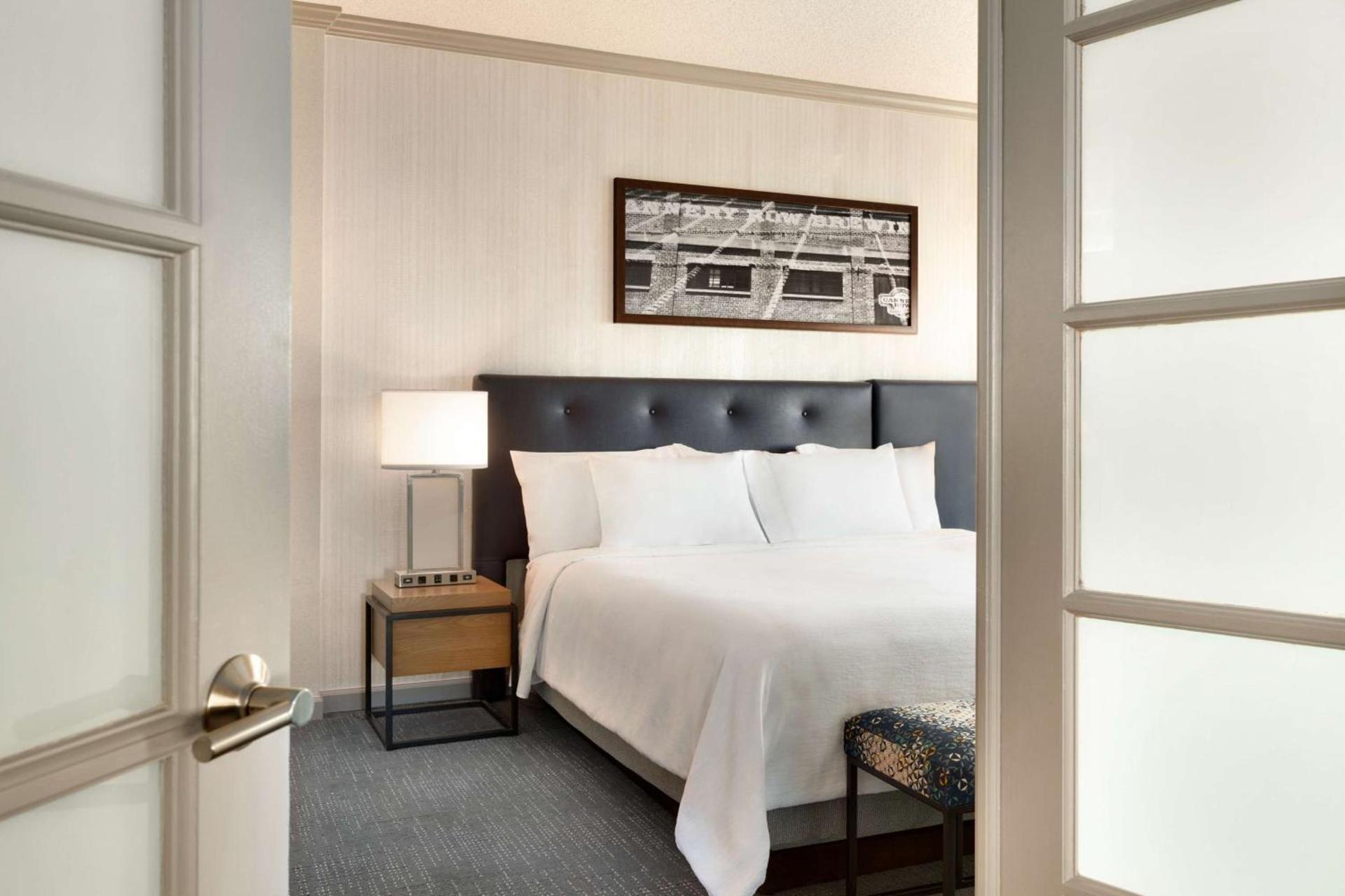 Embassy Suites by Hilton Monterey Bay Seaside photo 62