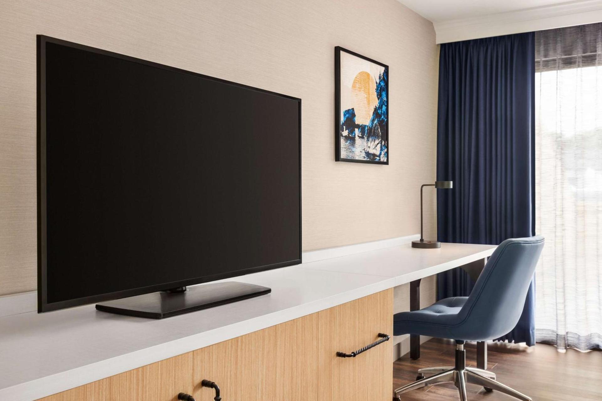 Hilton Garden Inn Monterey photo 30
