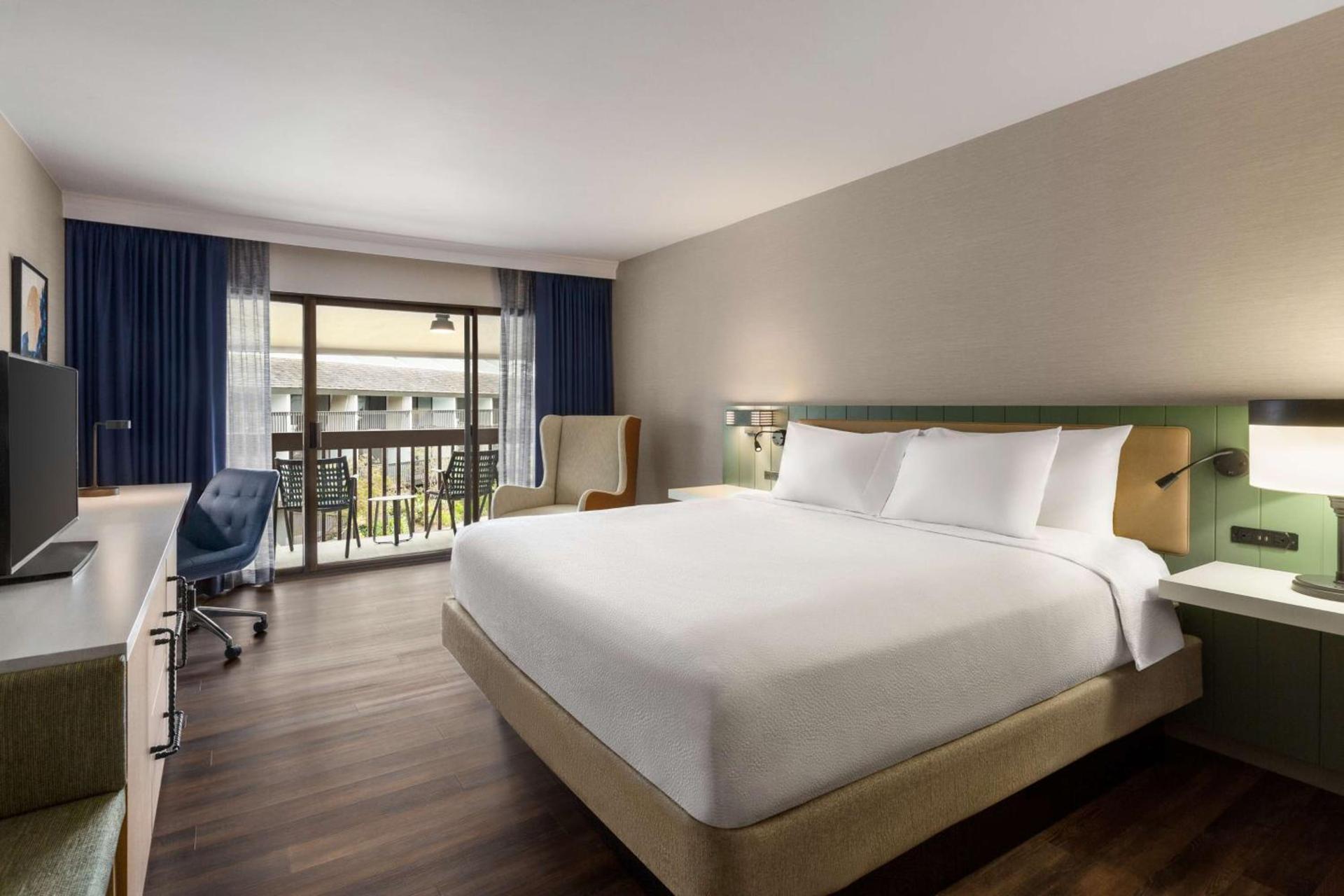 Hilton Garden Inn Monterey photo 37