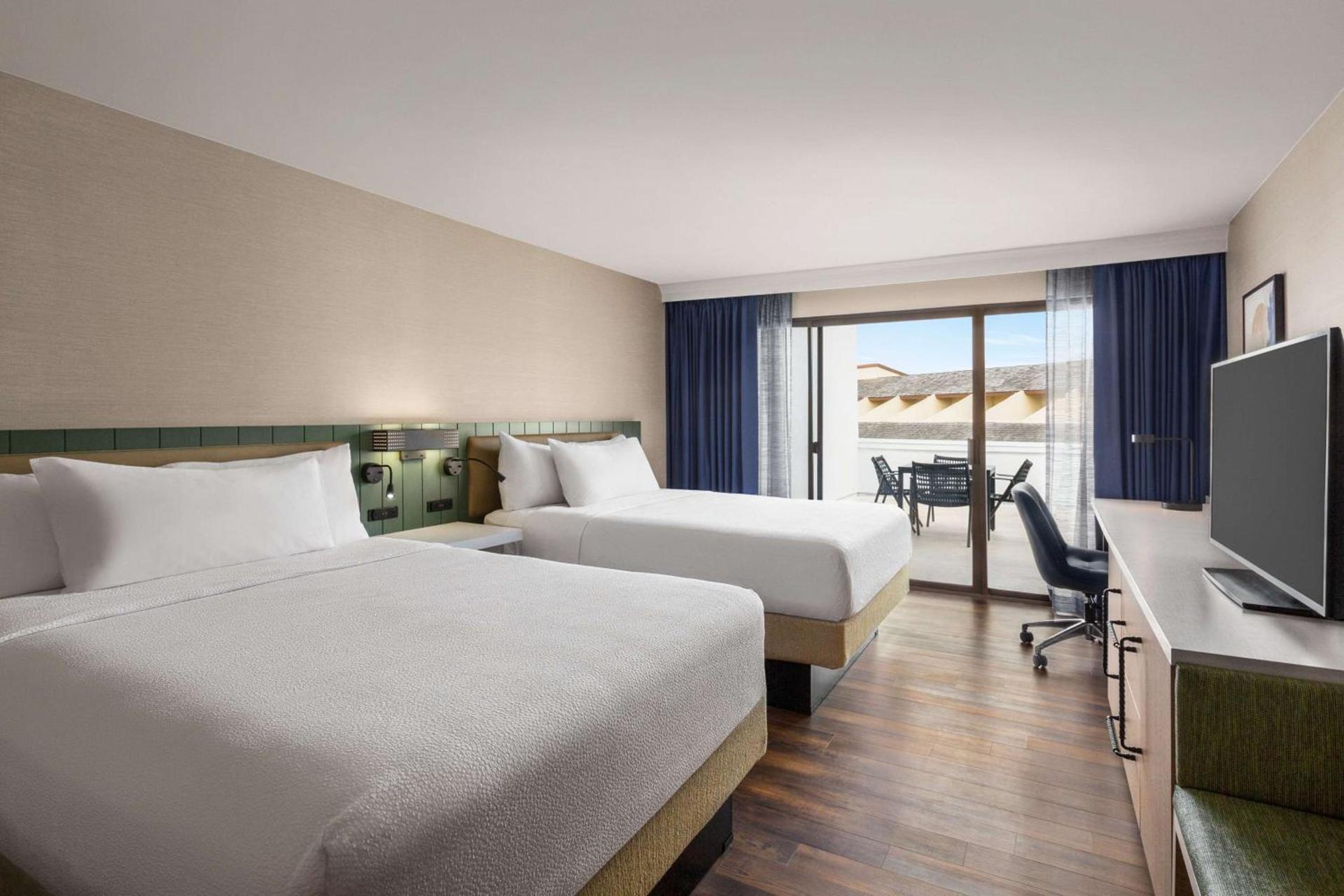 Hilton Garden Inn Monterey photo 41