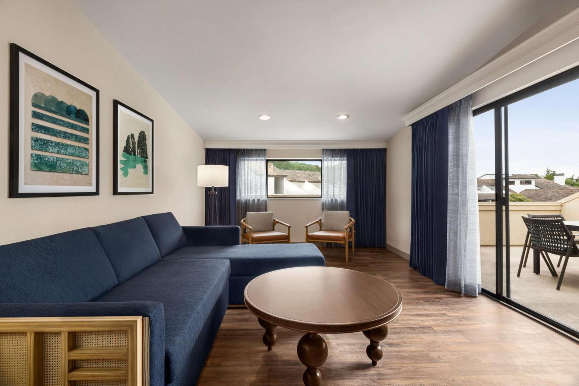 Hilton Garden Inn Monterey photo 55