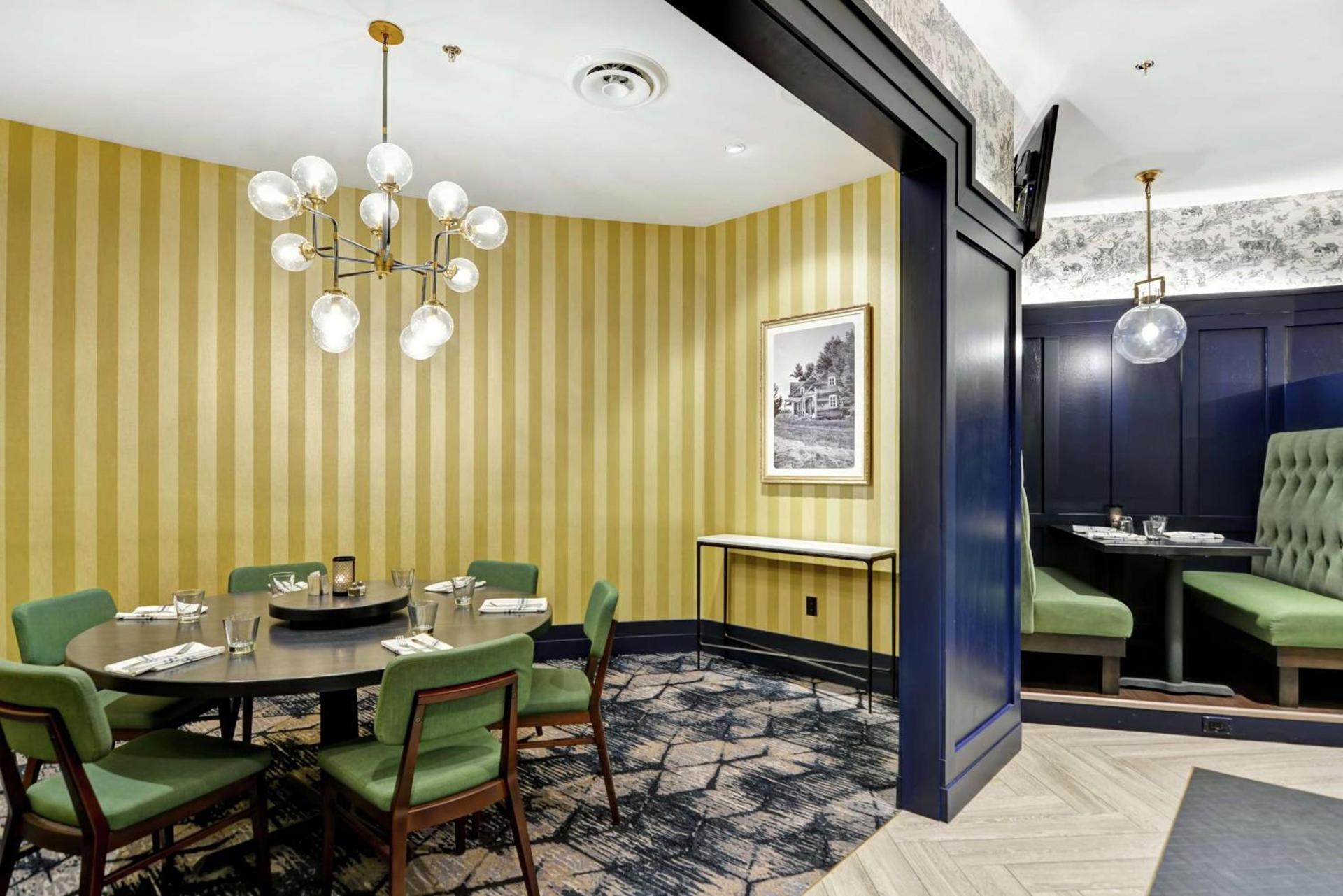 Embassy Suites by Hilton Minneapolis Airport photo 11