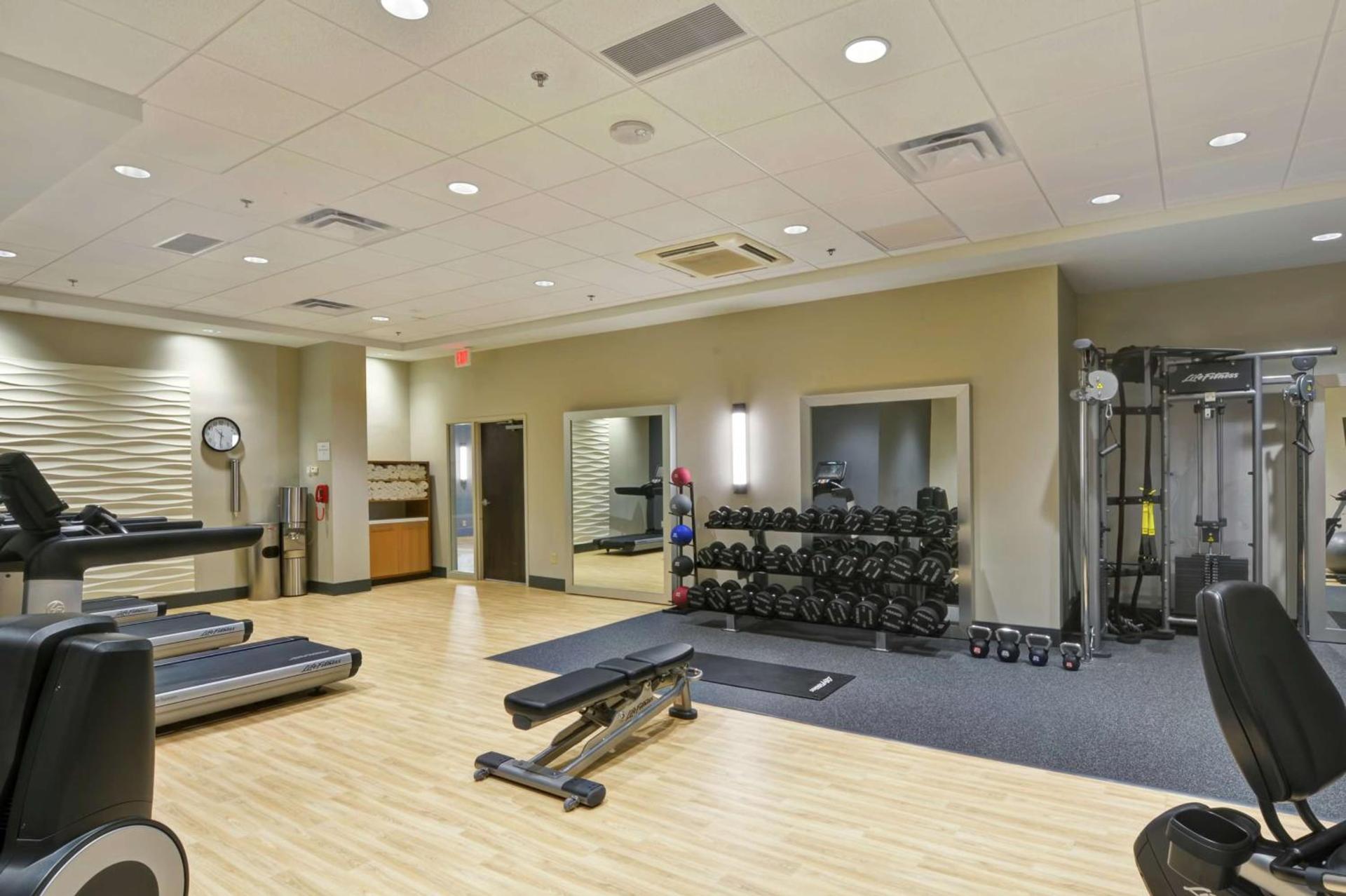 Embassy Suites by Hilton Minneapolis Airport photo 14