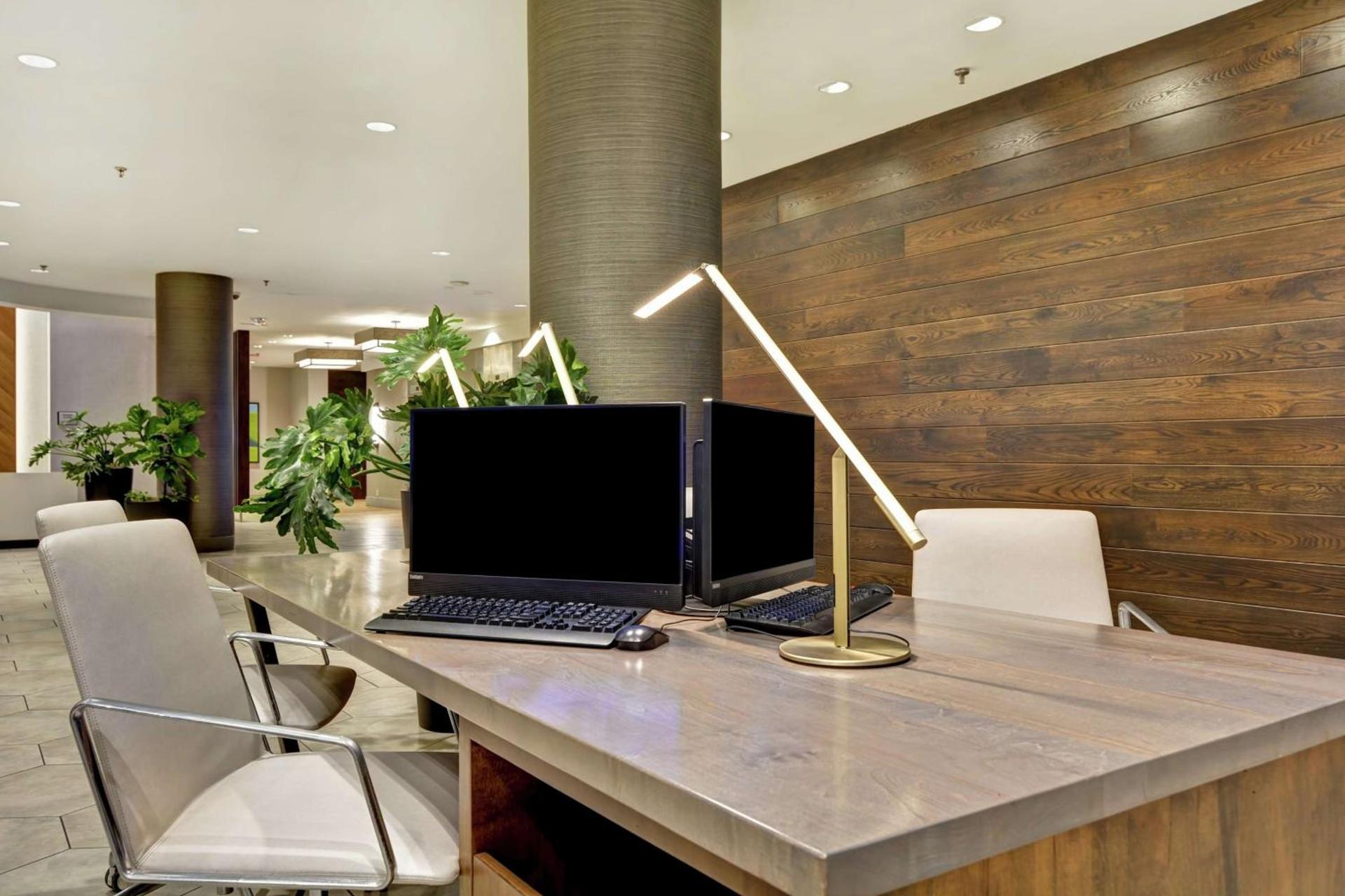 Embassy Suites by Hilton Minneapolis Airport photo 26