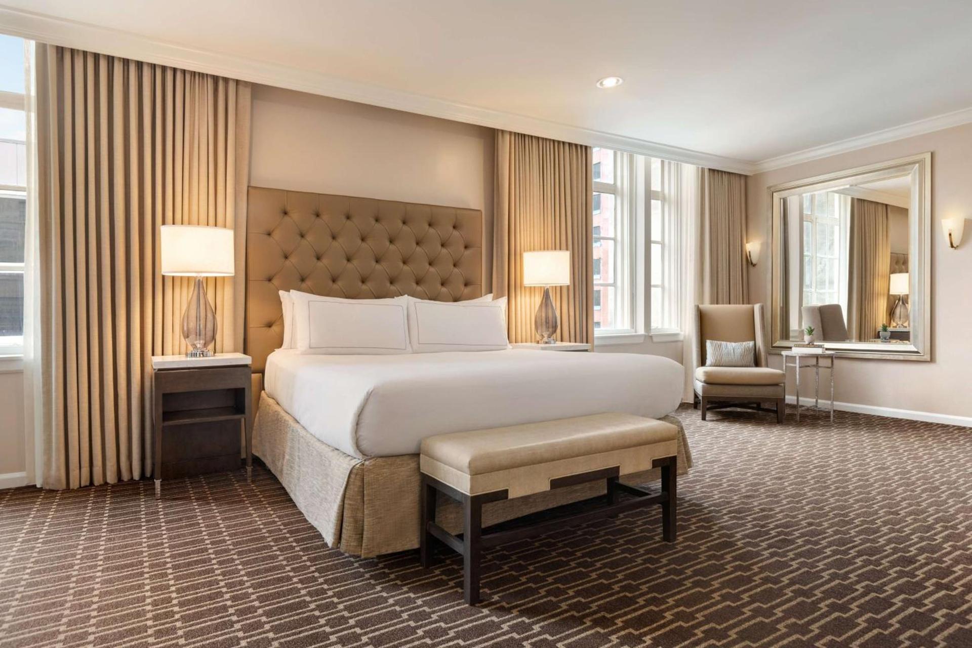 Hilton New Orleans / St. Charles Avenue photo 21