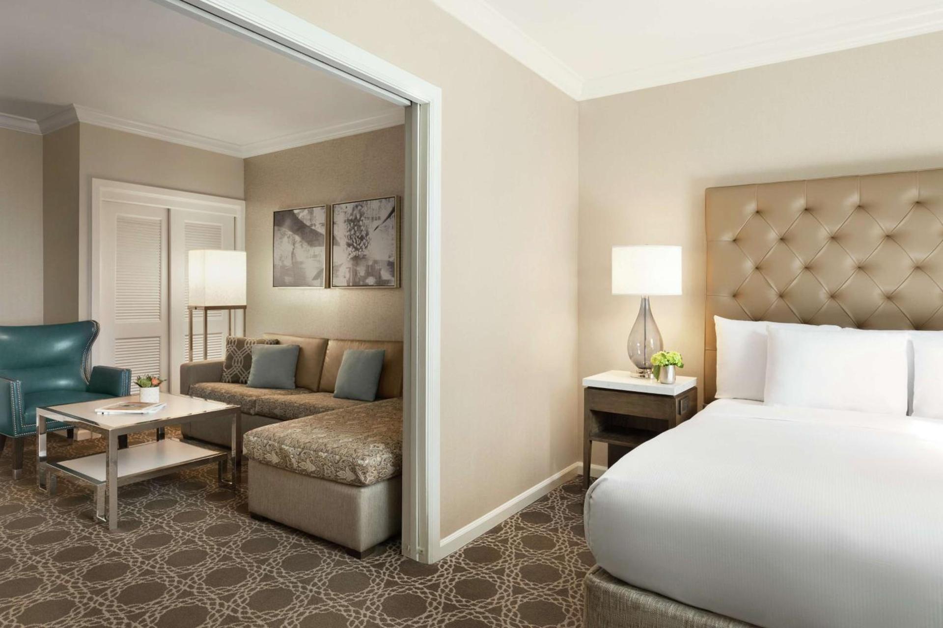 Hilton New Orleans / St. Charles Avenue photo 19