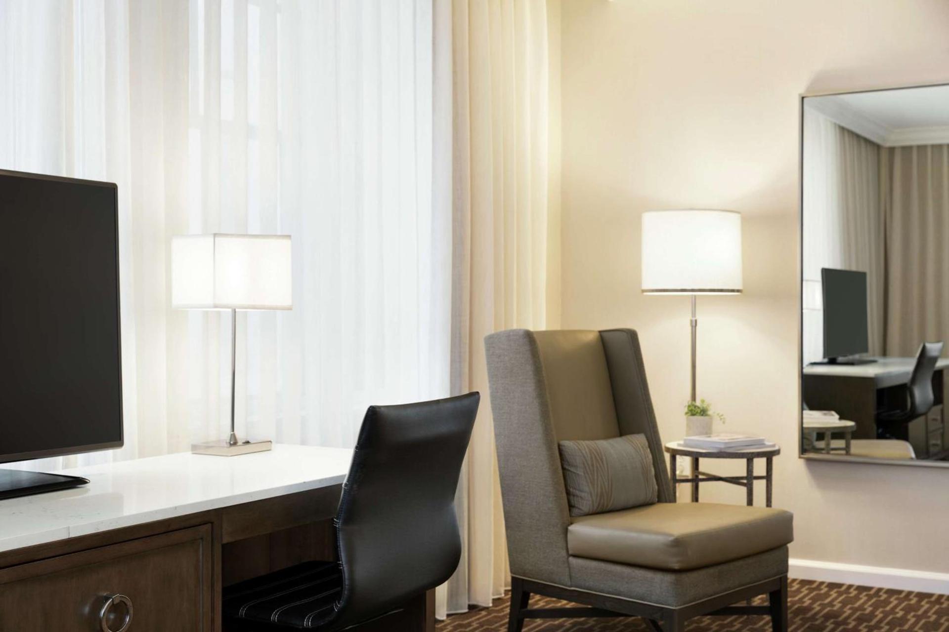 Hilton New Orleans / St. Charles Avenue photo 26