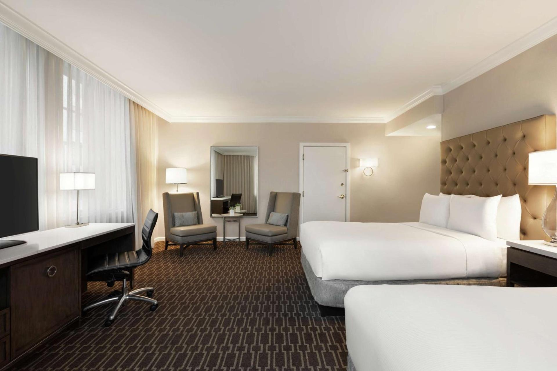 Hilton New Orleans / St. Charles Avenue photo 27