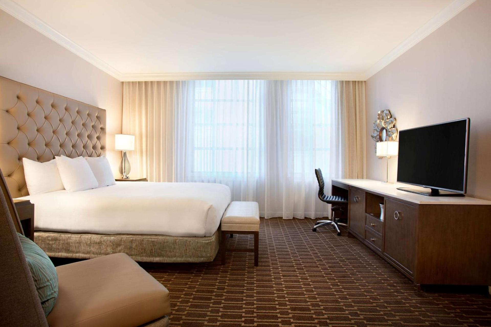 Hilton New Orleans / St. Charles Avenue photo 33