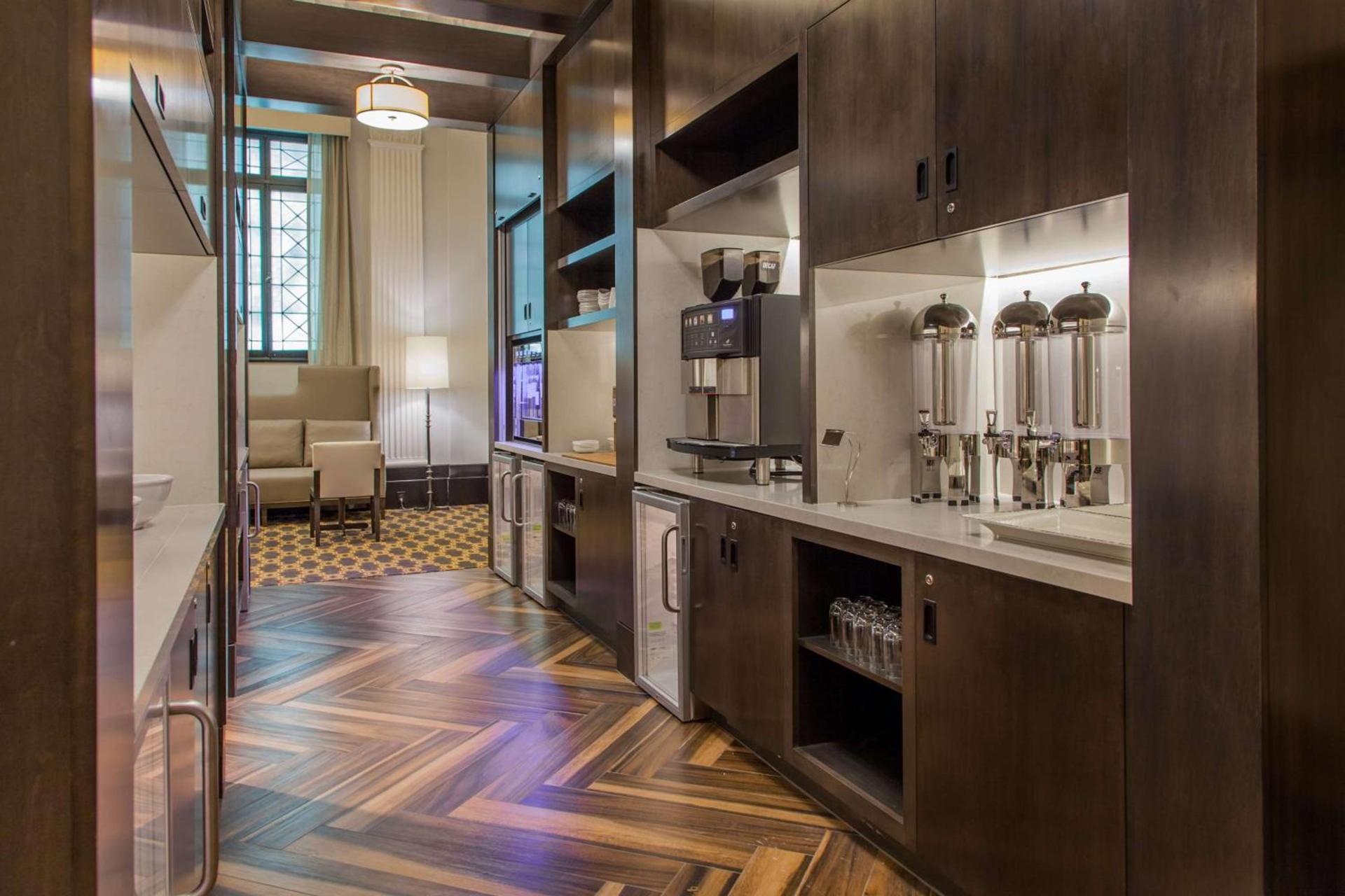 Hilton New Orleans / St. Charles Avenue photo 51