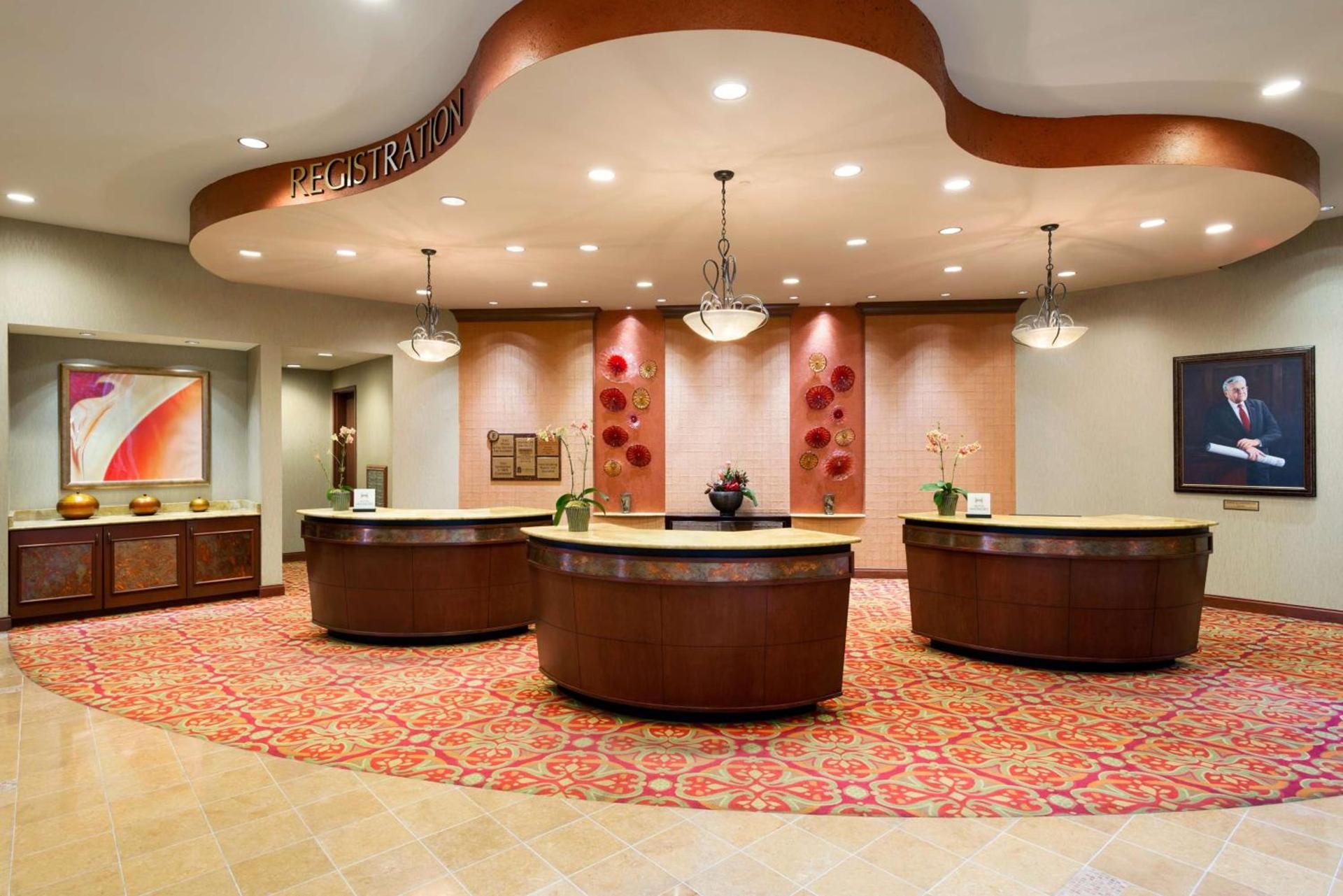 Embassy Suites by Hilton Norman Hotel & Conference Center photo 6