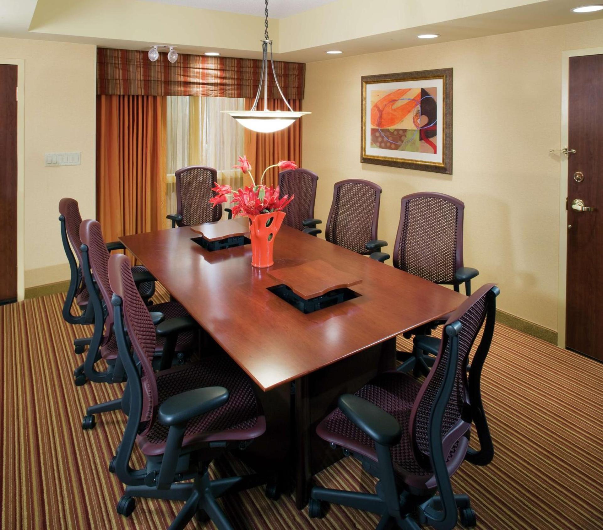 Embassy Suites by Hilton Norman Hotel & Conference Center photo 25