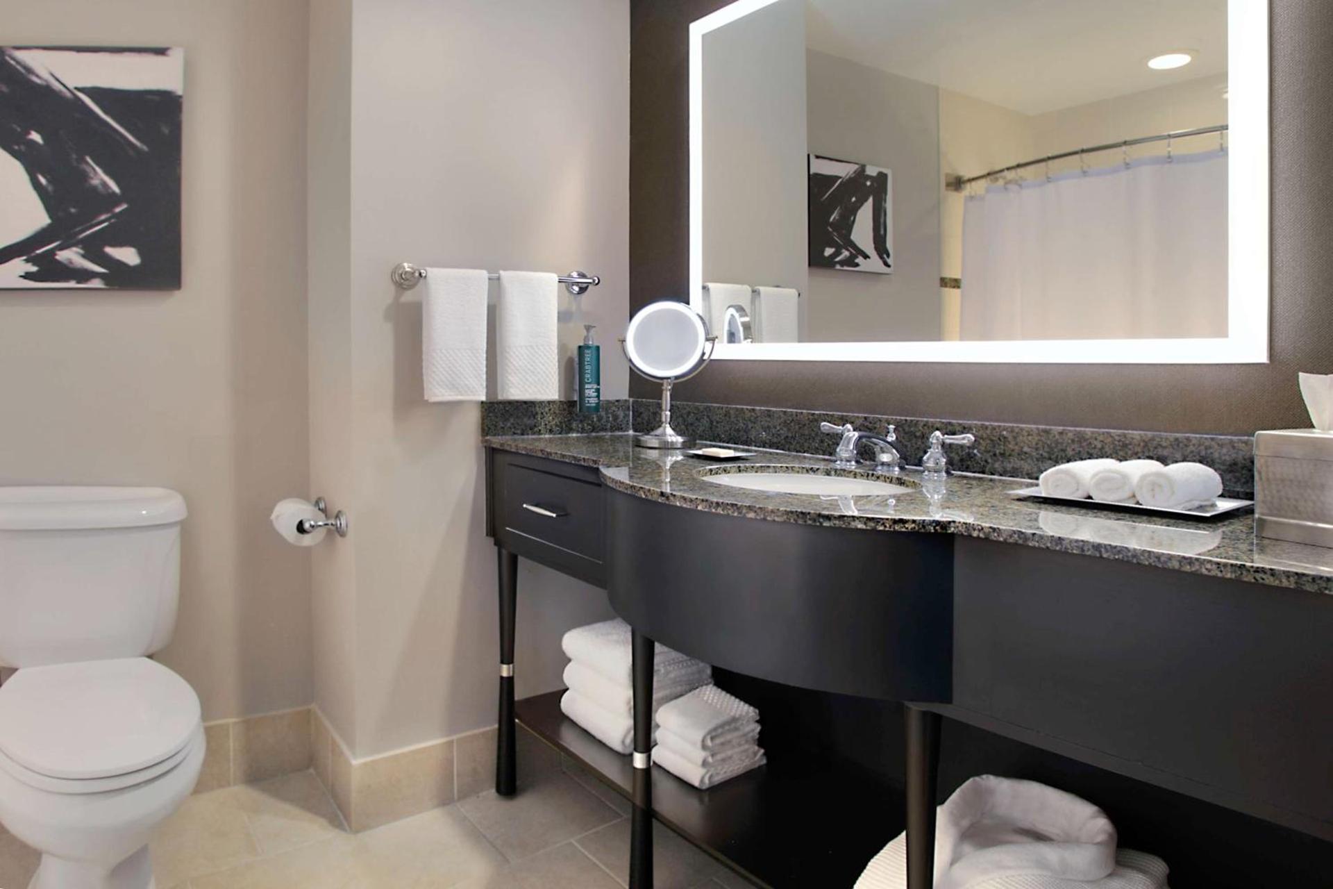 Hilton Omaha photo 27